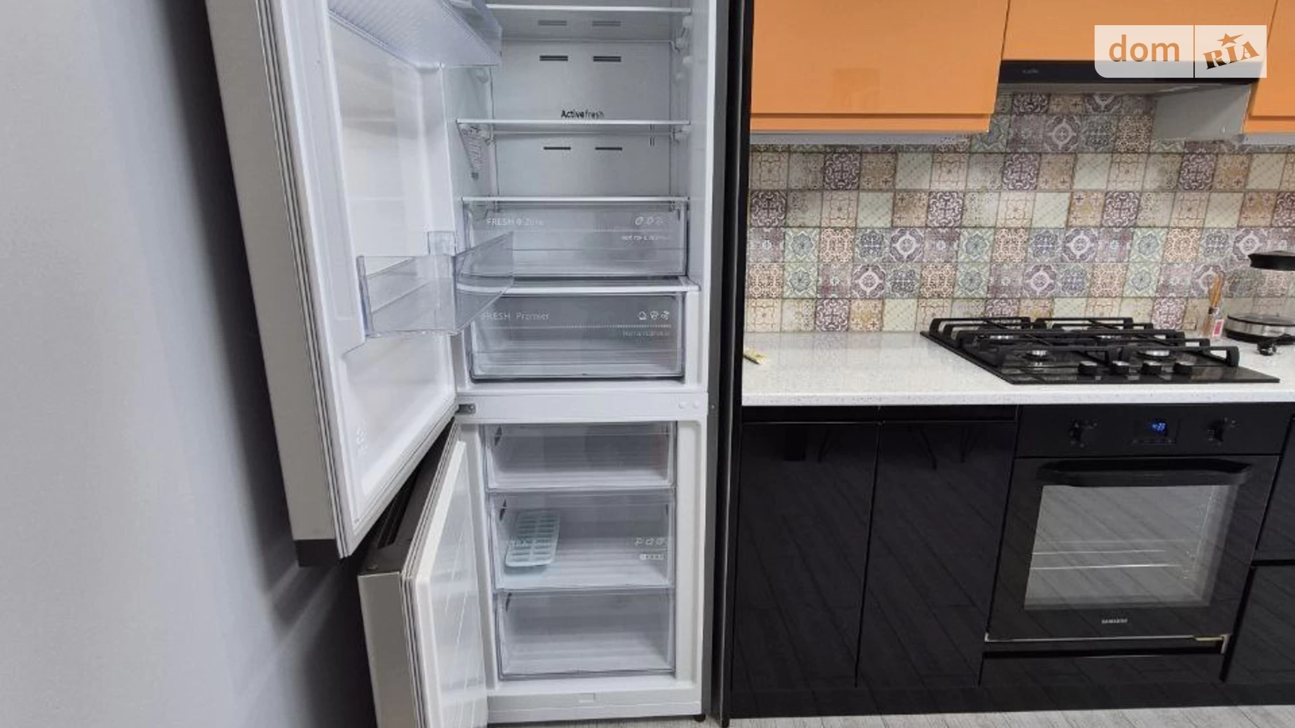 Продается 2-комнатная квартира 71 кв. м в Ивано-Франковске, ул. Андрея Мельника, 10 - фото 4