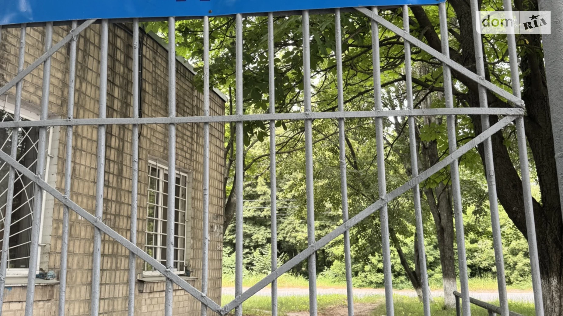 Продается место в гаражном кооперативе под легковое авто на 19 кв. м, цена: 10000 $ - фото 5