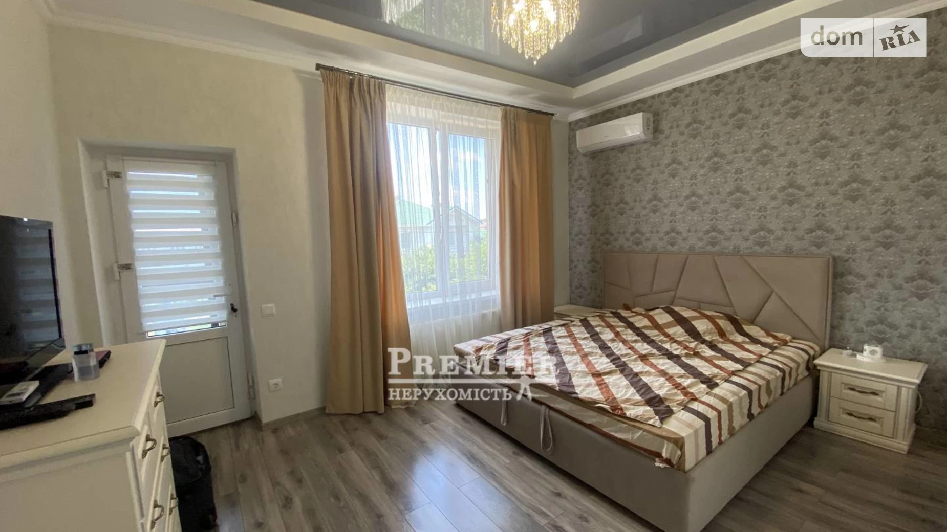 Продается дом на 2 этажа 140 кв. м с садом, цена: 180000 $ - фото 2