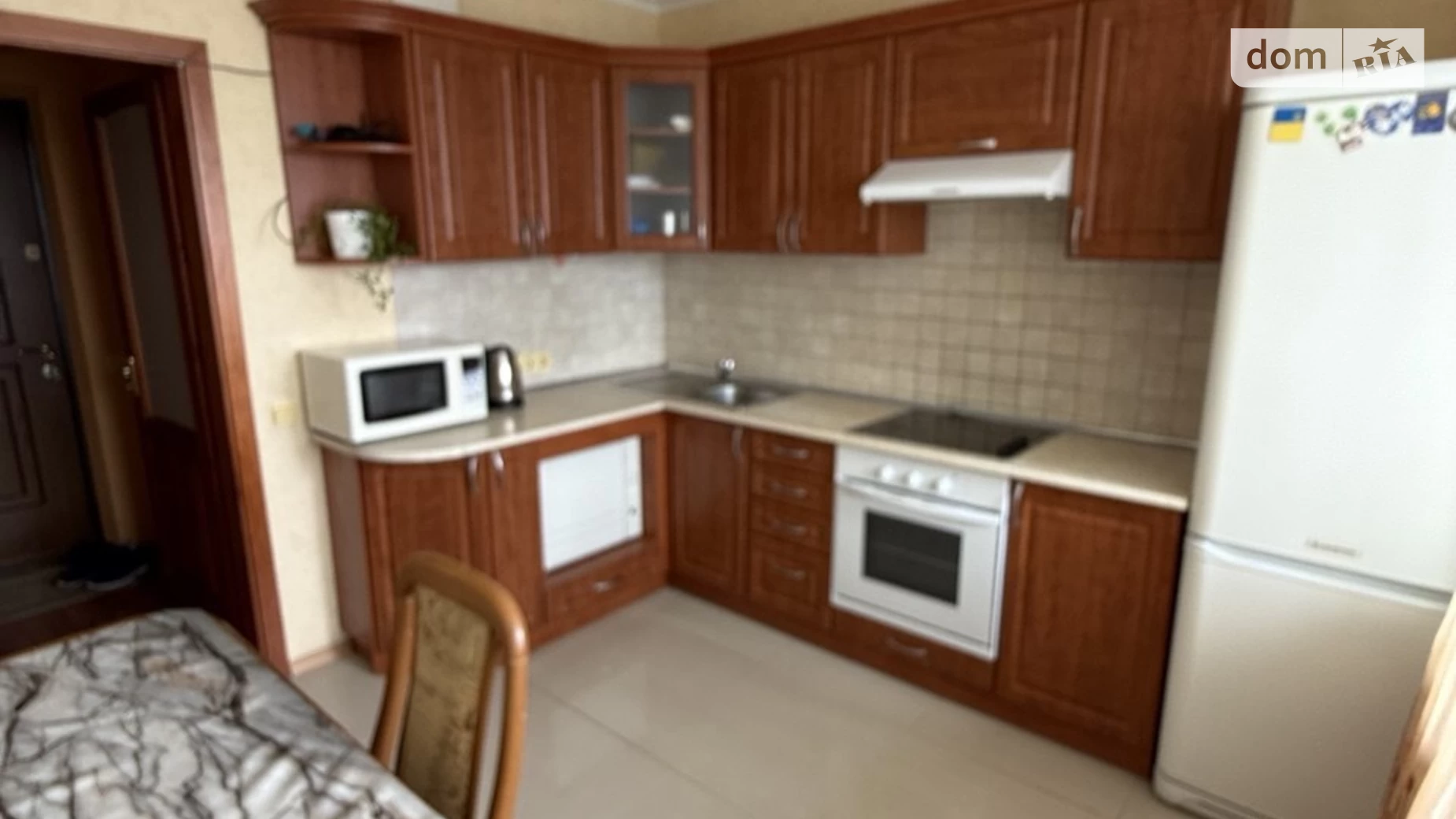 Продается 1-комнатная квартира 42.8 кв. м в Киеве, ул. Верховинная, 35 - фото 3