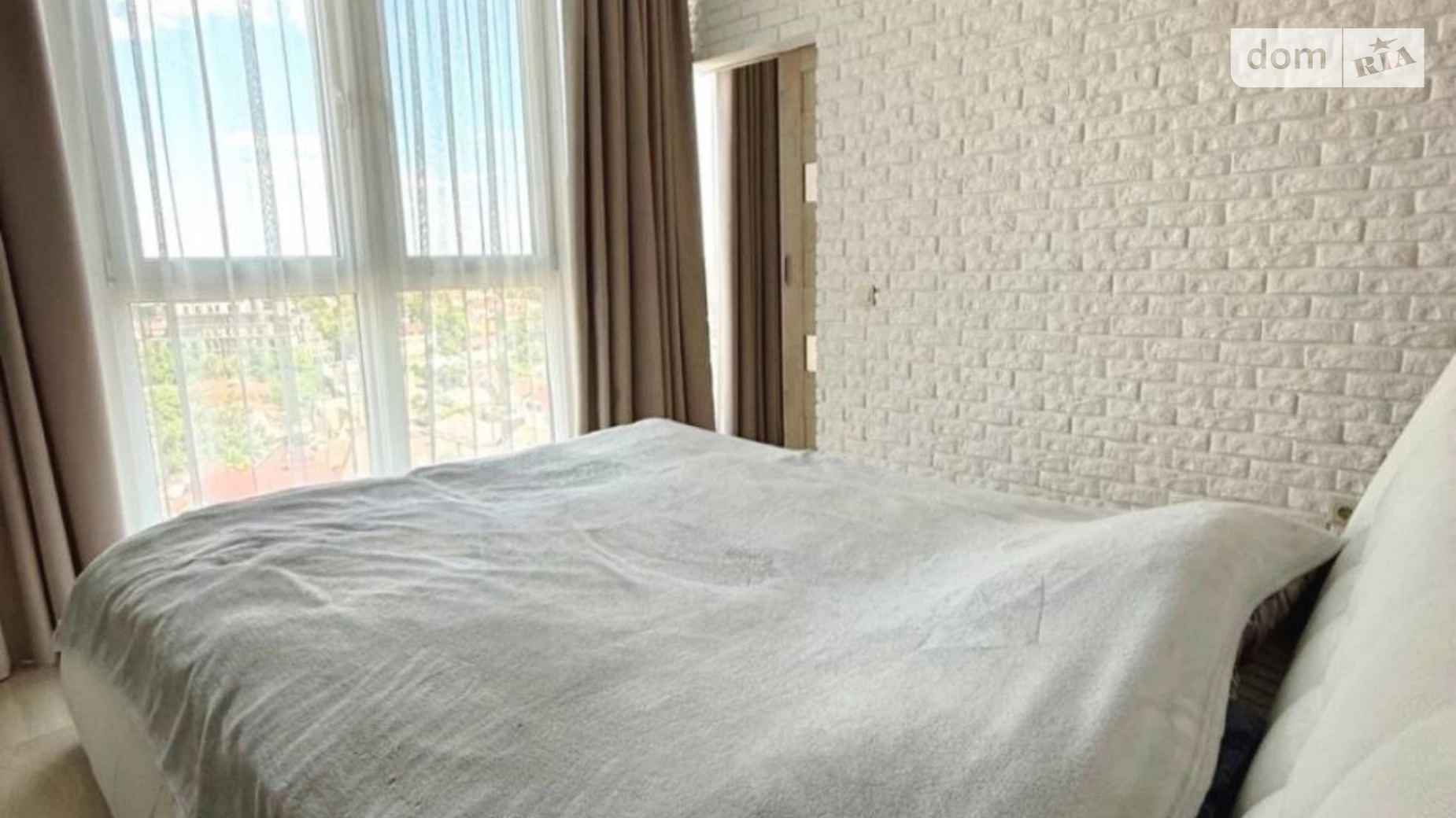 Продается 1-комнатная квартира 45 кв. м в Одессе, ул. Львовская, 15Б - фото 2