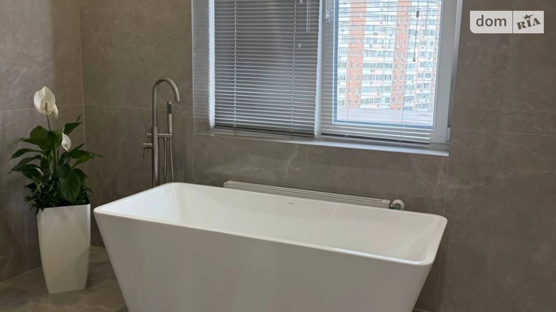 Продается 1-комнатная квартира 45 кв. м в Одессе, ул. Академика Сахарова - фото 3