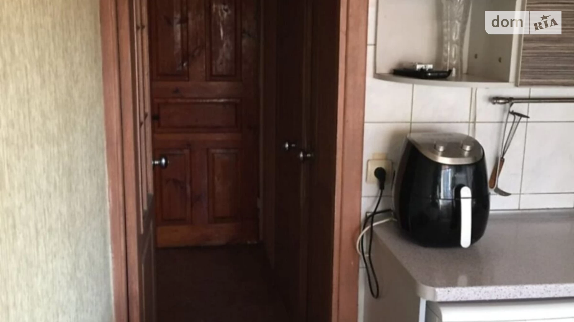 Продается 3-комнатная квартира 61.9 кв. м в Днепре, ул. Полонской-Василенко - фото 2