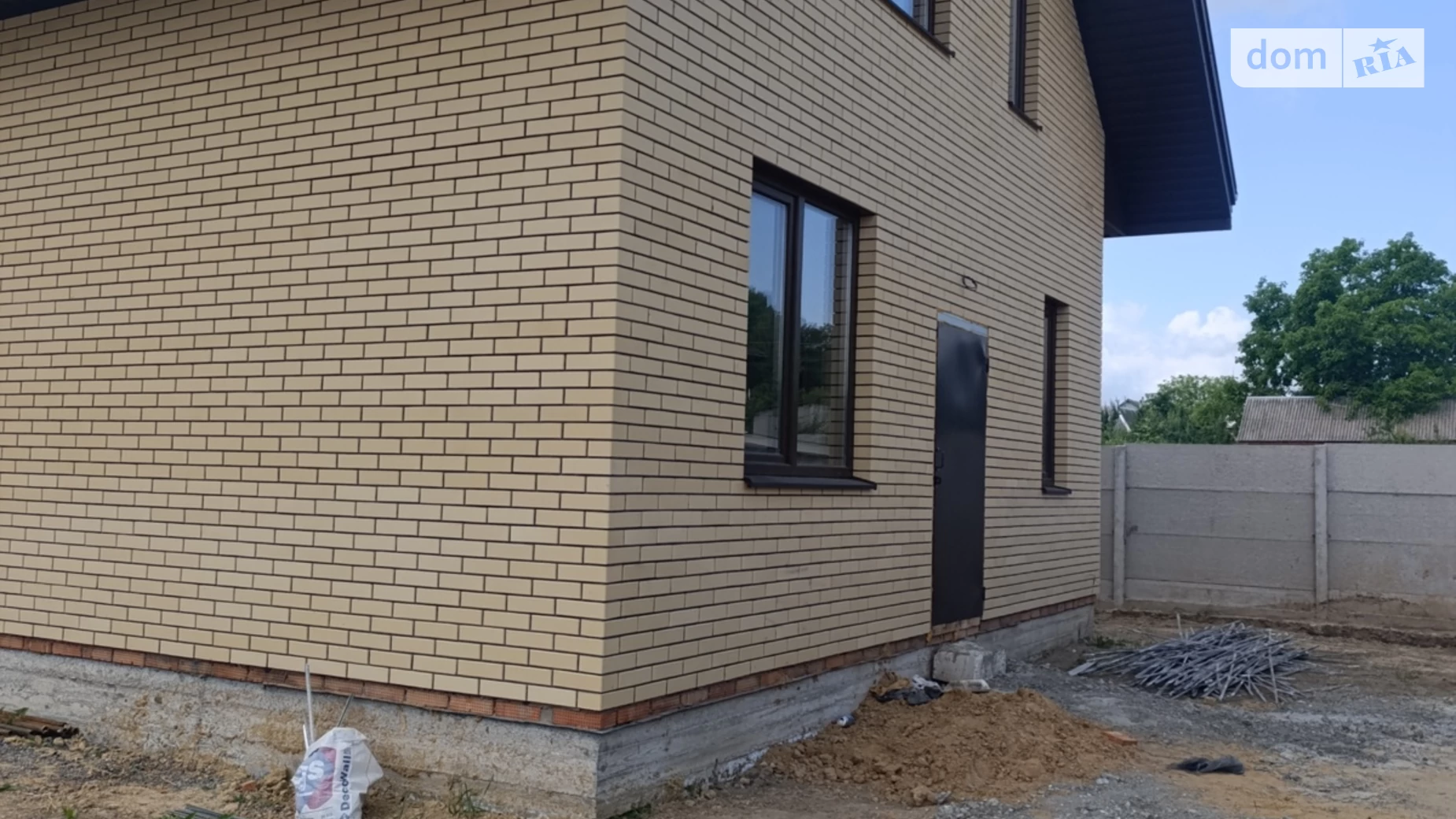 Продается дом на 2 этажа 120 кв. м с мебелью, цена: 75000 $ - фото 2