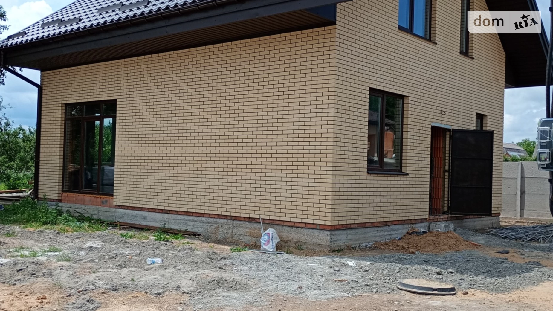 Продается дом на 2 этажа 120 кв. м с камином, цена: 75000 $ - фото 2
