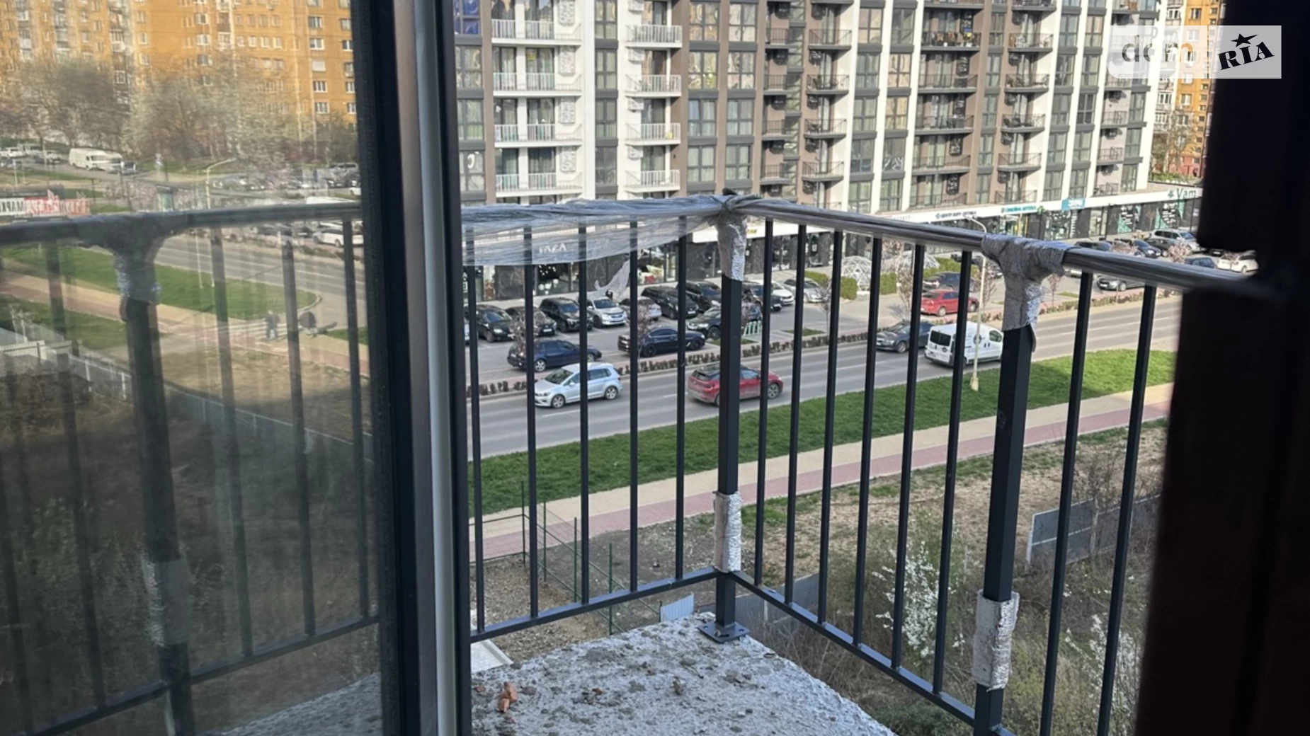 Продається 2-кімнатна квартира 67 кв. м у Ужгороді, вул. Богомольця, 29 - фото 2