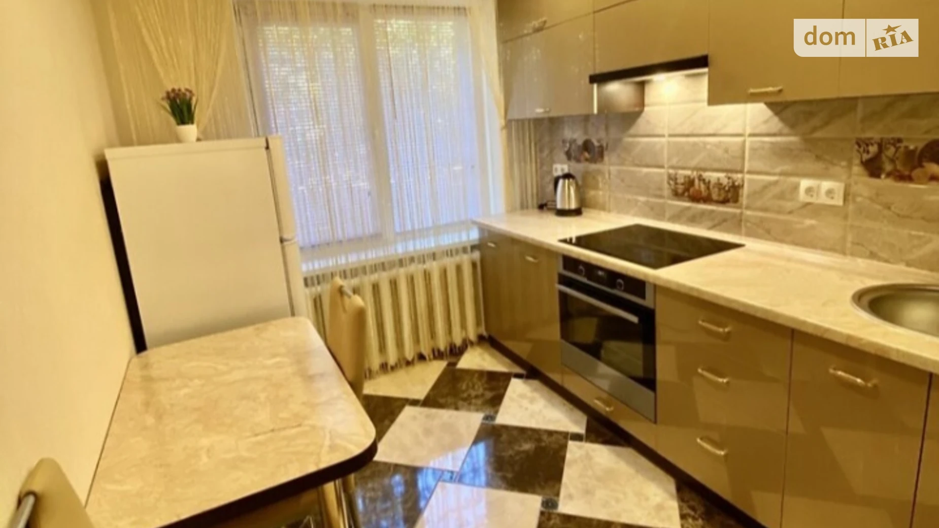 Сдается в аренду 2-комнатная квартира 60 кв. м в Виннице, ул. Келецкая, 1 - фото 3