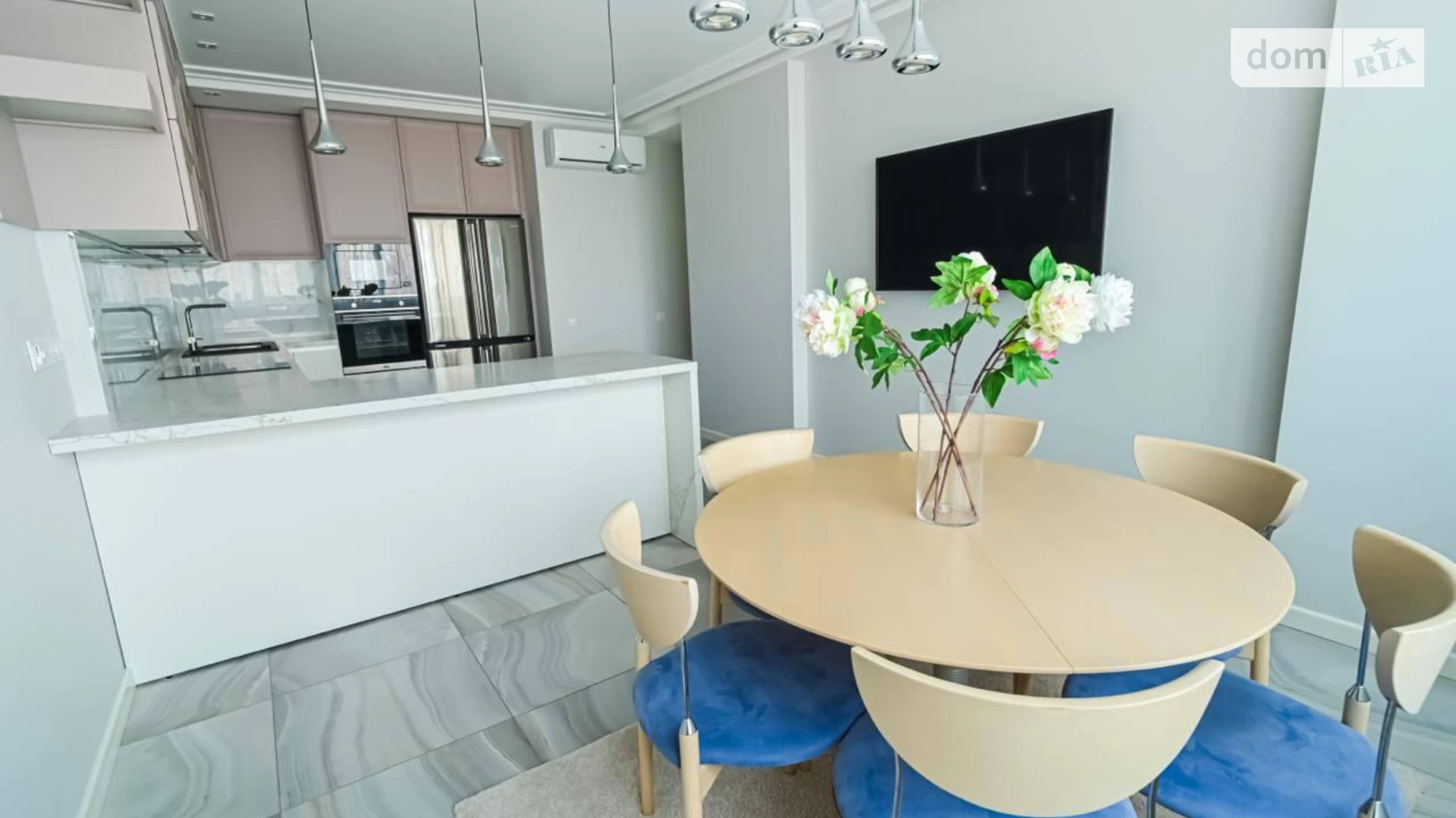 Продается 2-комнатная квартира 82 кв. м в Киеве, просп. Оболонский, 26 - фото 2