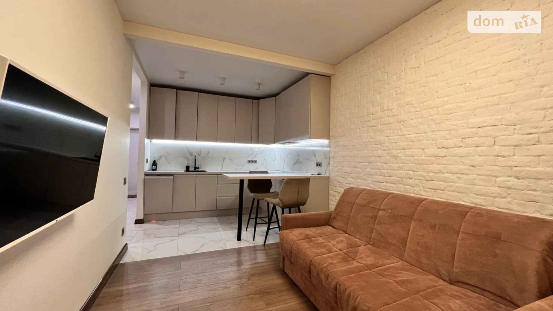 Продается 1-комнатная квартира 52 кв. м в Киеве, ул. Драгоманова, 2Б - фото 4