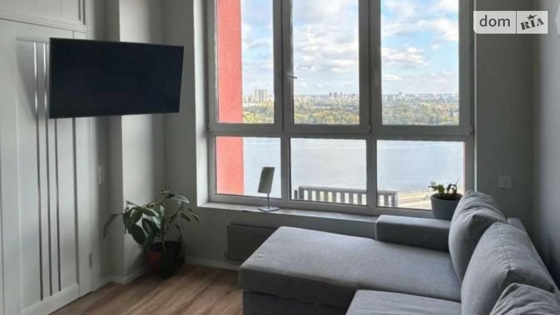 Продается 1-комнатная квартира 43 кв. м в Киеве, ул. Набережно-Рыбальская, 27 - фото 4