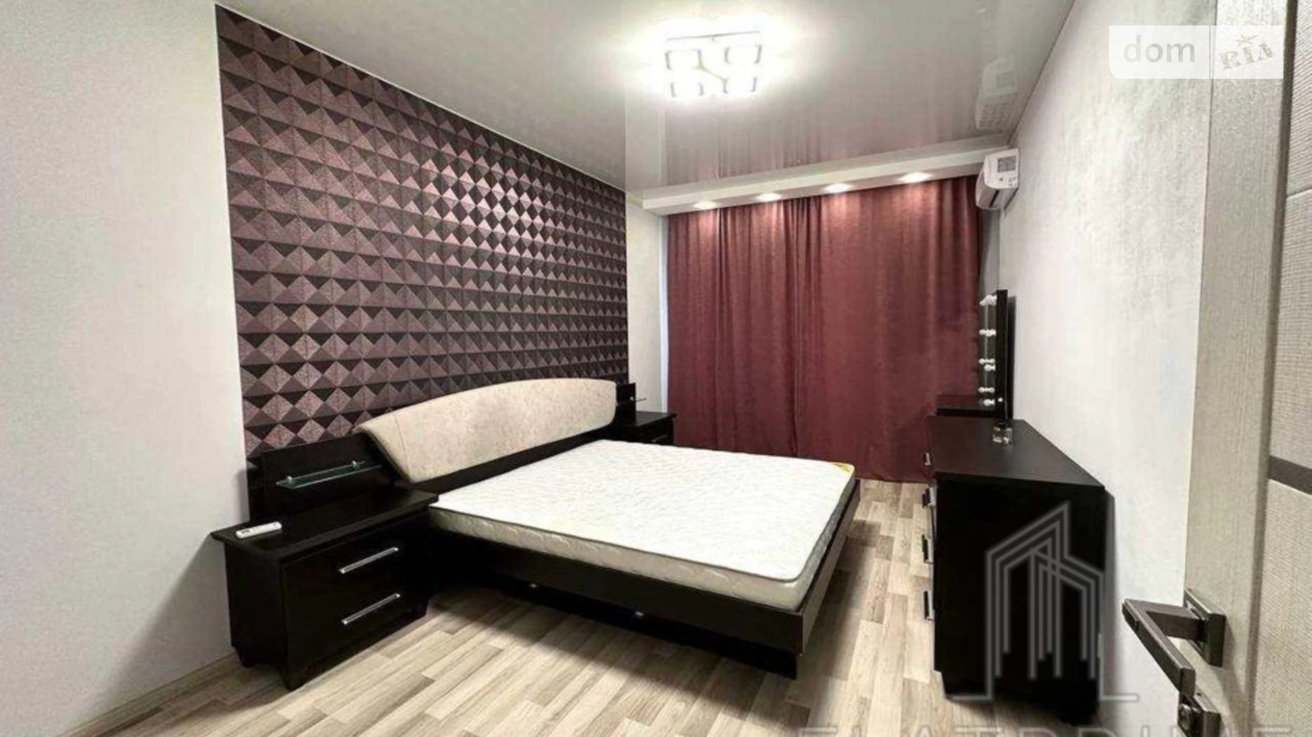 Продается 2-комнатная квартира 72 кв. м в Киеве, ул. Сергeя Данченко, 20 - фото 5
