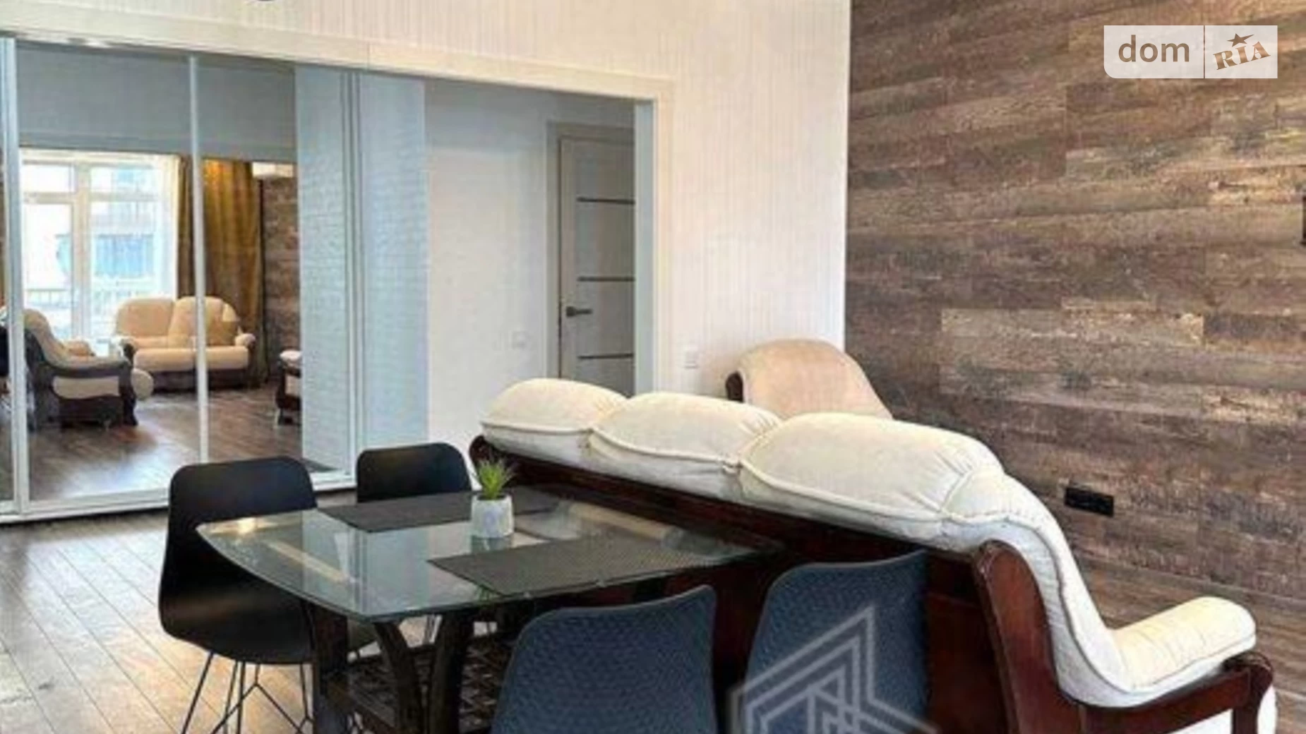 Продается 2-комнатная квартира 72 кв. м в Киеве, ул. Сергeя Данченко, 20 - фото 4