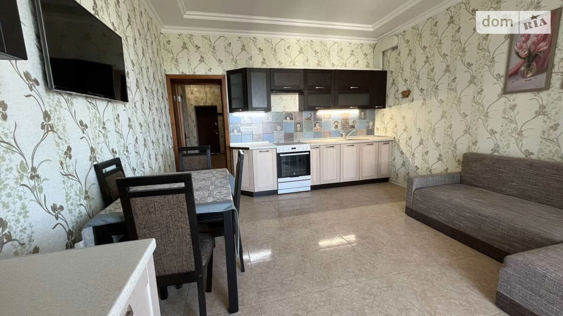Продается 1-комнатная квартира 82.5 кв. м в Черноморске, пер. Хантадзе - фото 4