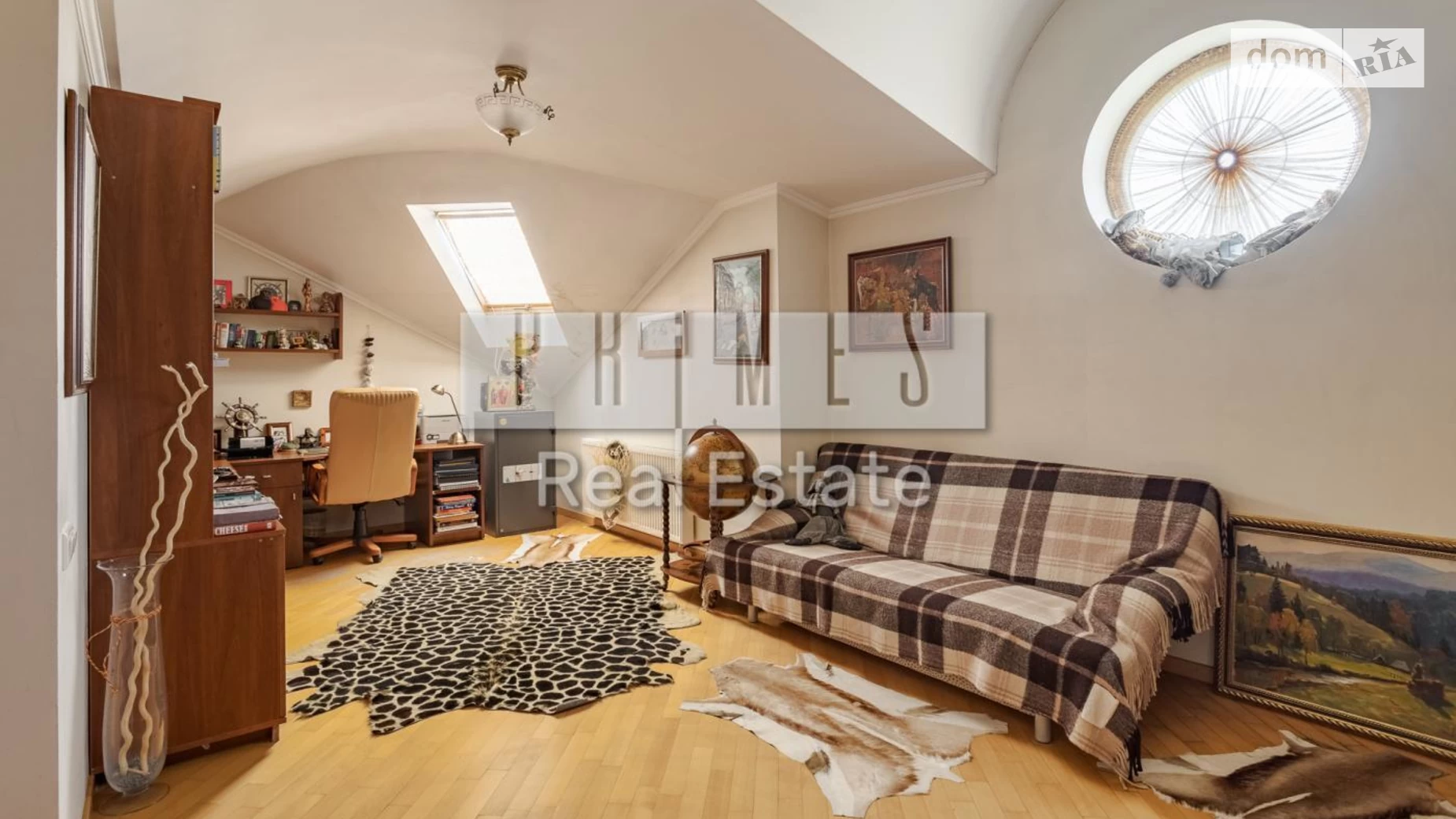 Продается дом на 4 этажа 455 кв. м с балконом, цена: 550000 $ - фото 5