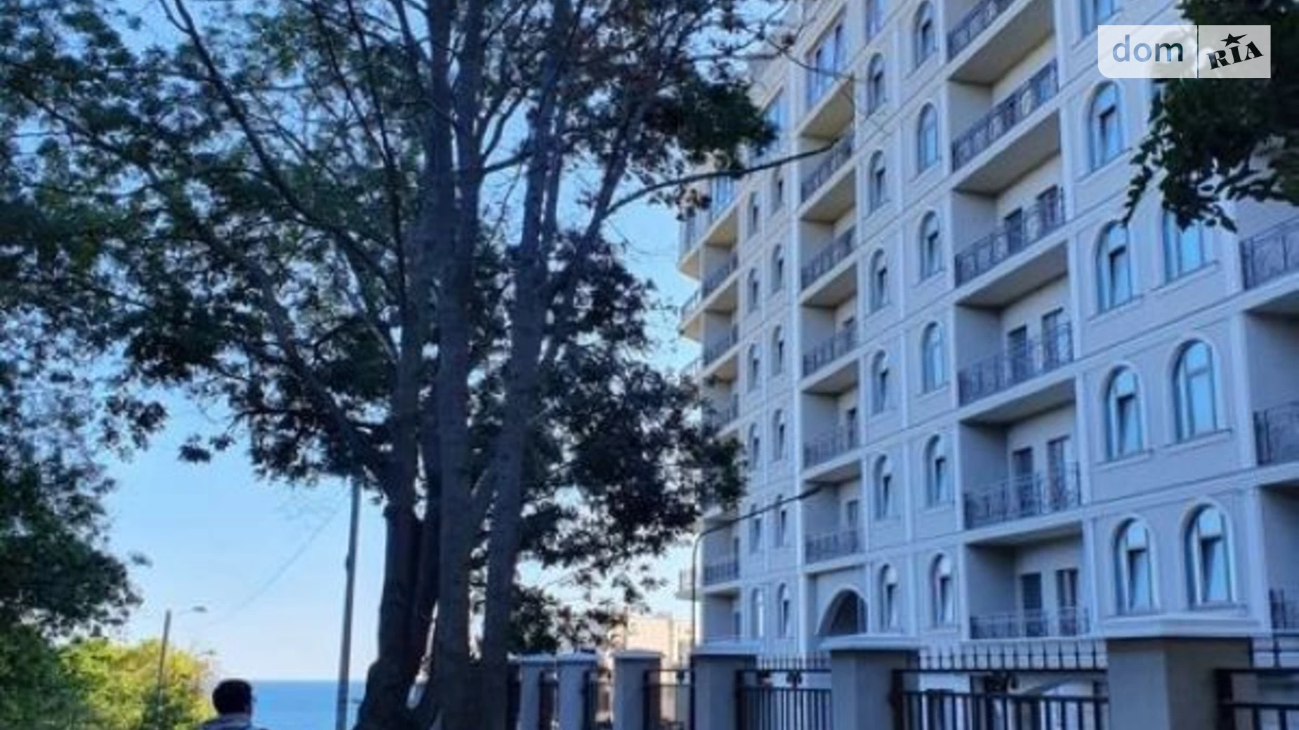 Продается 2-комнатная квартира 64 кв. м в Одессе, ул. Дача Ковалевского, 91 - фото 2