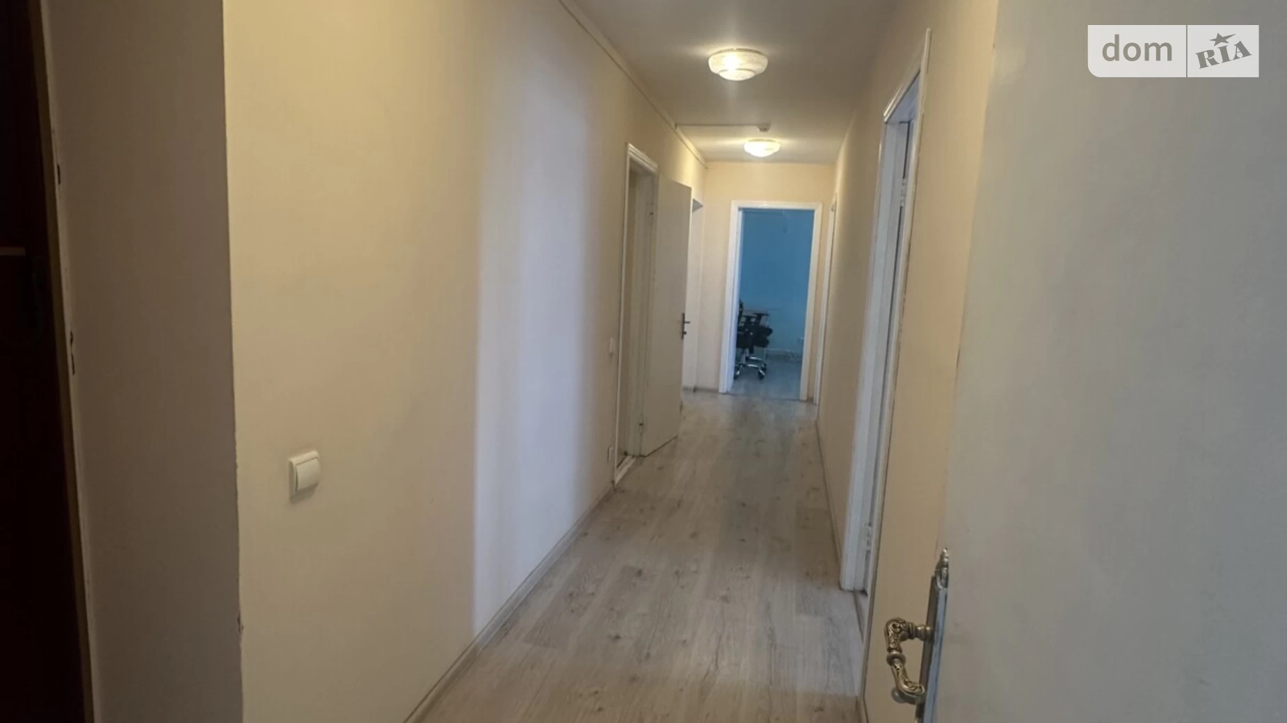 Сдается в аренду офис 575 кв. м в бизнес-центре, цена: 143750 грн - фото 3