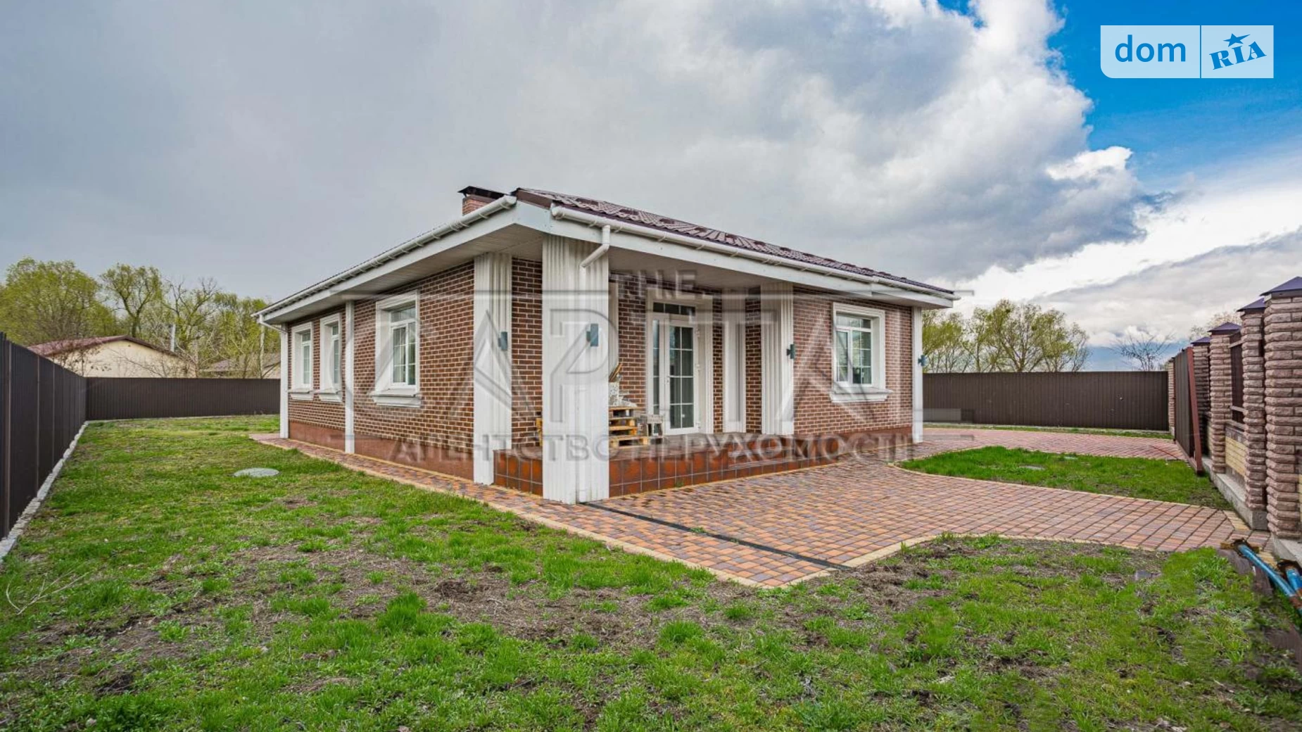 Продается одноэтажный дом 120 кв. м с баней/сауной, цена: 110000 $ - фото 2