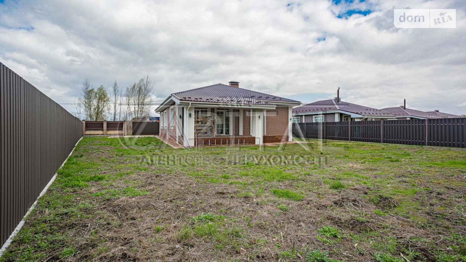 Продается одноэтажный дом 120 кв. м с баней/сауной, цена: 110000 $ - фото 4