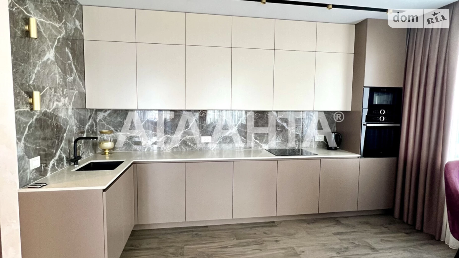 Продається 3-кімнатна квартира 103 кв. м у Одесі, просп. Гагаріна, 19Б - фото 4