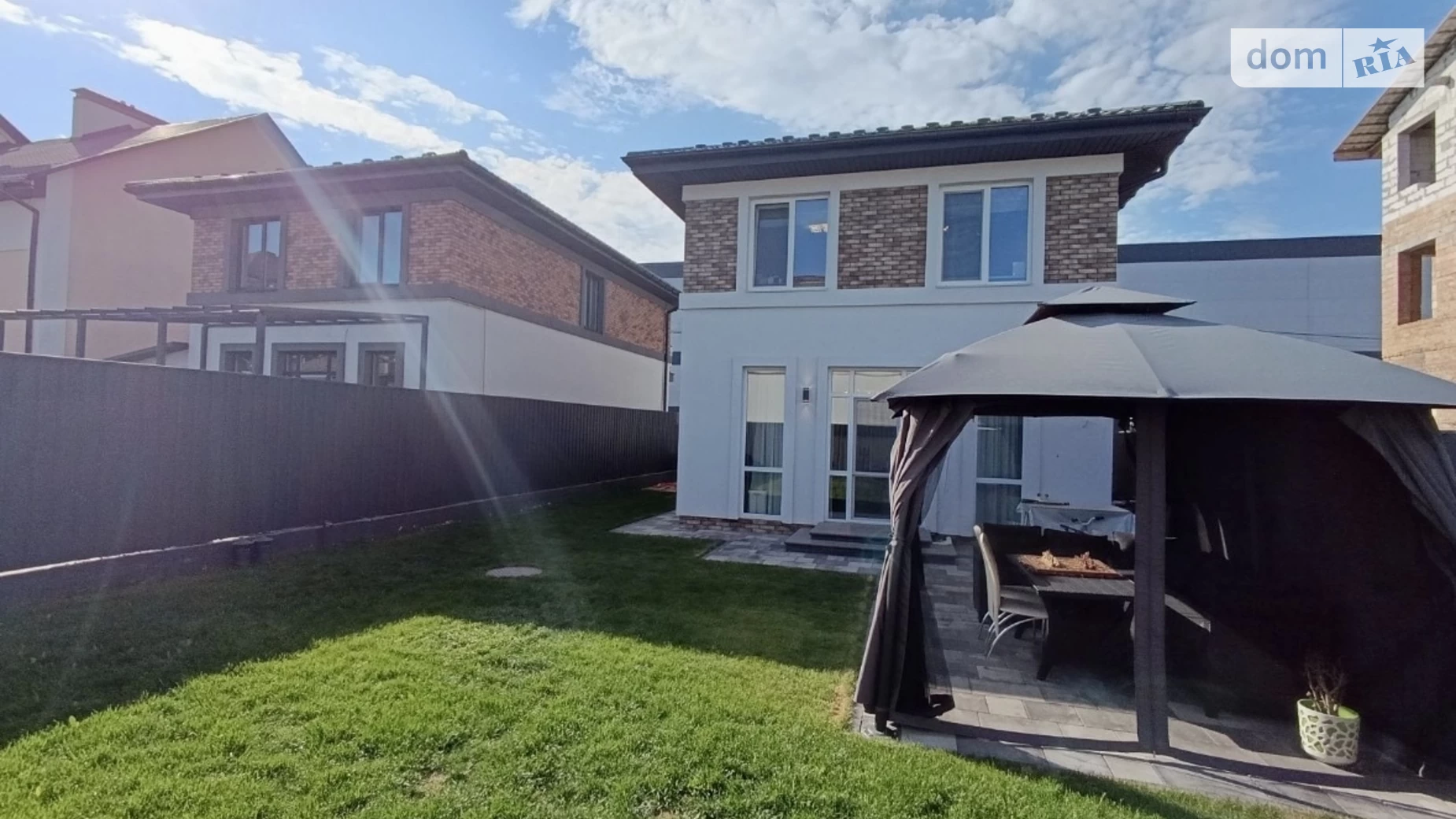 Продається будинок 2 поверховий 119.8 кв. м з каміном, цена: 245000 $ - фото 2