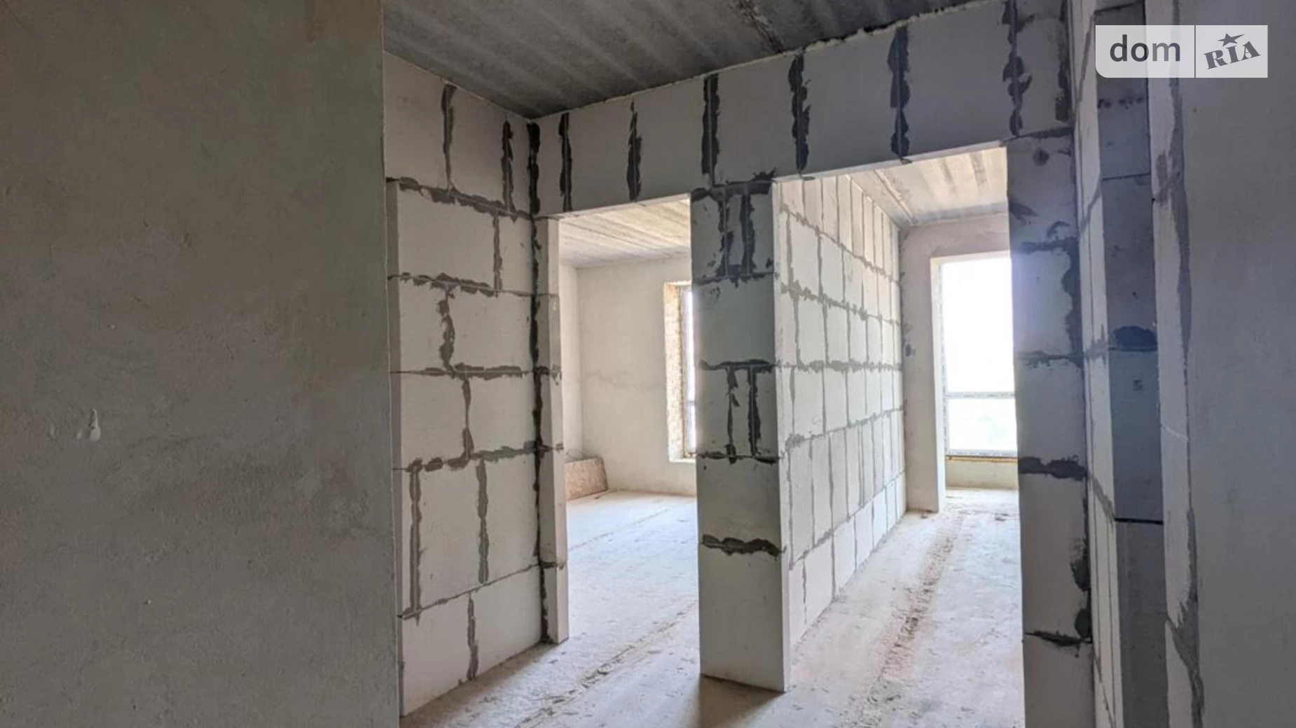 Продается 1-комнатная квартира 45 кв. м в Ивано-Франковске, цена: 40500 $ - фото 3