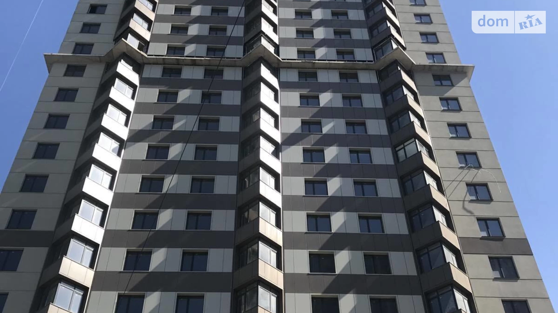 Продается 2-комнатная квартира 77 кв. м в Киеве, ул. Андрея Верхогляда(Драгомирова), 14А - фото 2
