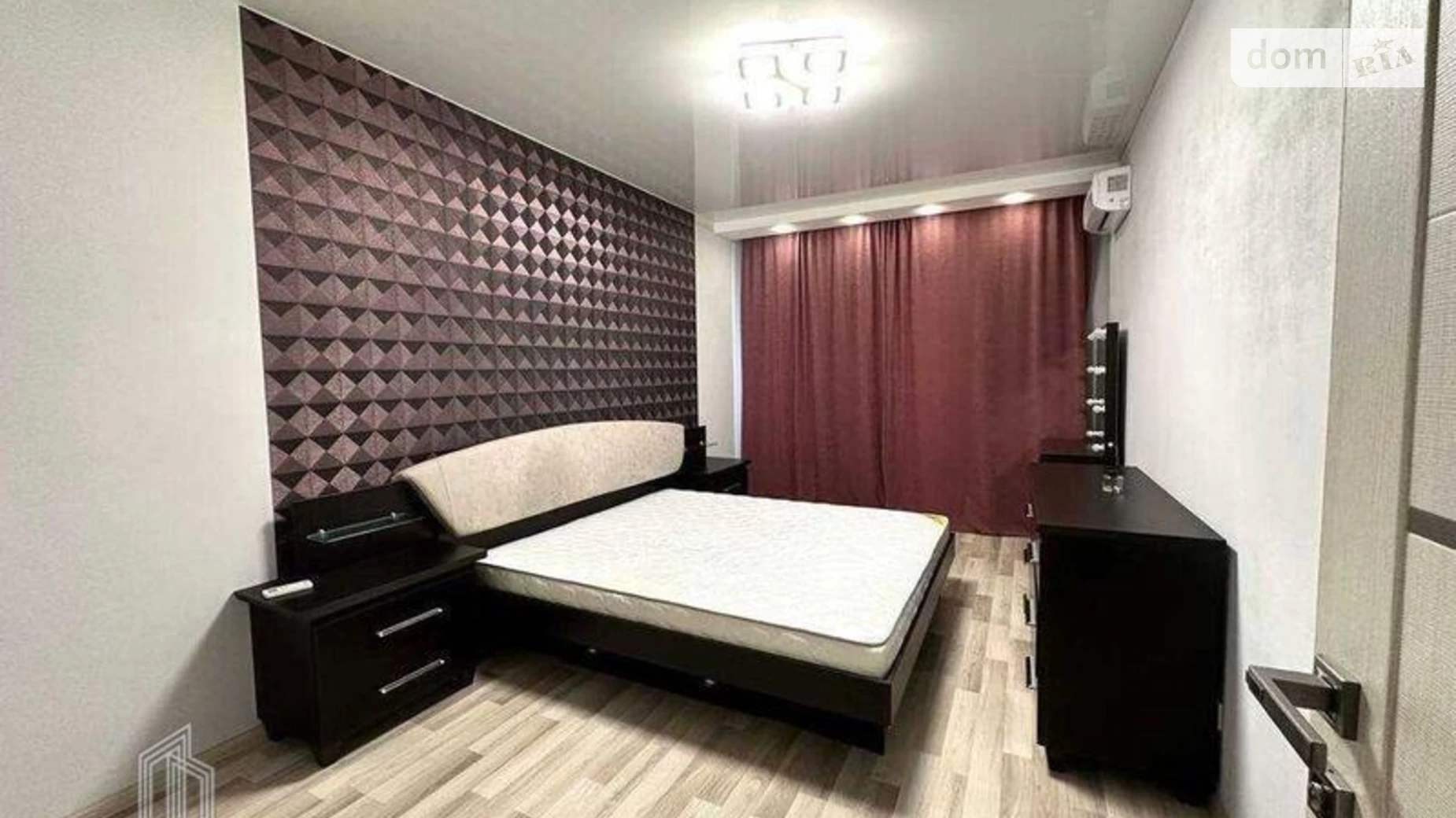 Продается 2-комнатная квартира 72 кв. м в Киеве, ул. Замковецкая, 20 - фото 5