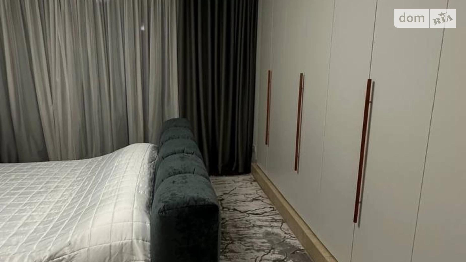 Продается 3-комнатная квартира 242 кв. м в Днепре - фото 4