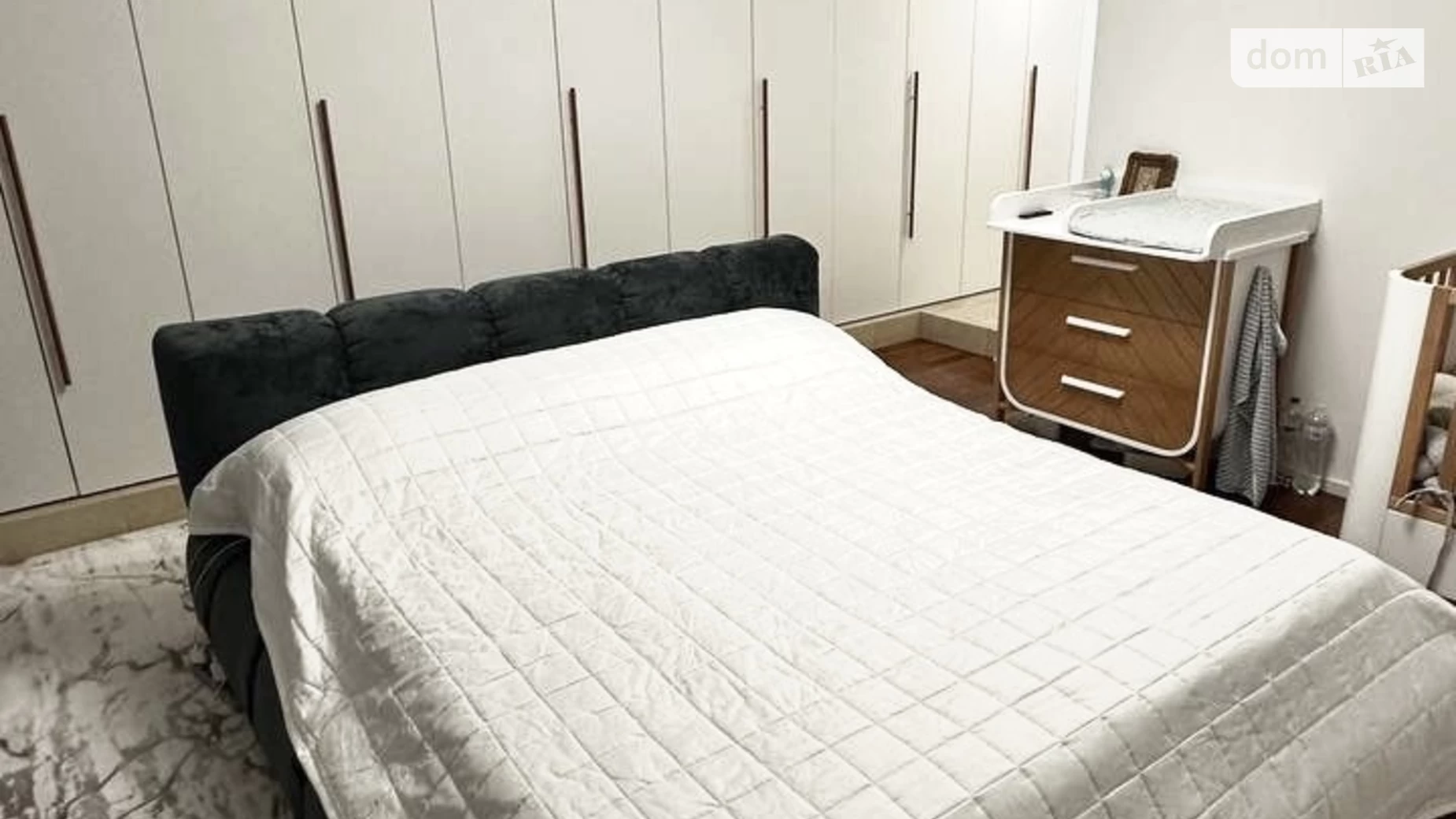 Продается 3-комнатная квартира 242 кв. м в Днепре - фото 3