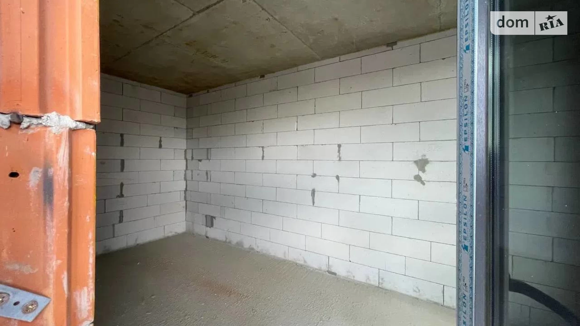 Продається 2-кімнатна квартира 56 кв. м у Угорниках, цена: 48500 $ - фото 2