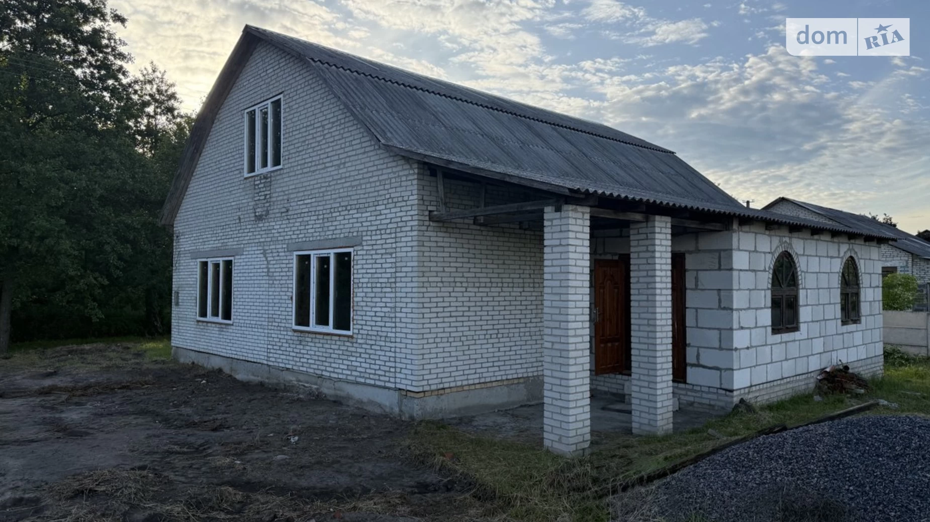 Продается дом на 2 этажа 160 кв. м с подвалом, цена: 37000 $ - фото 2