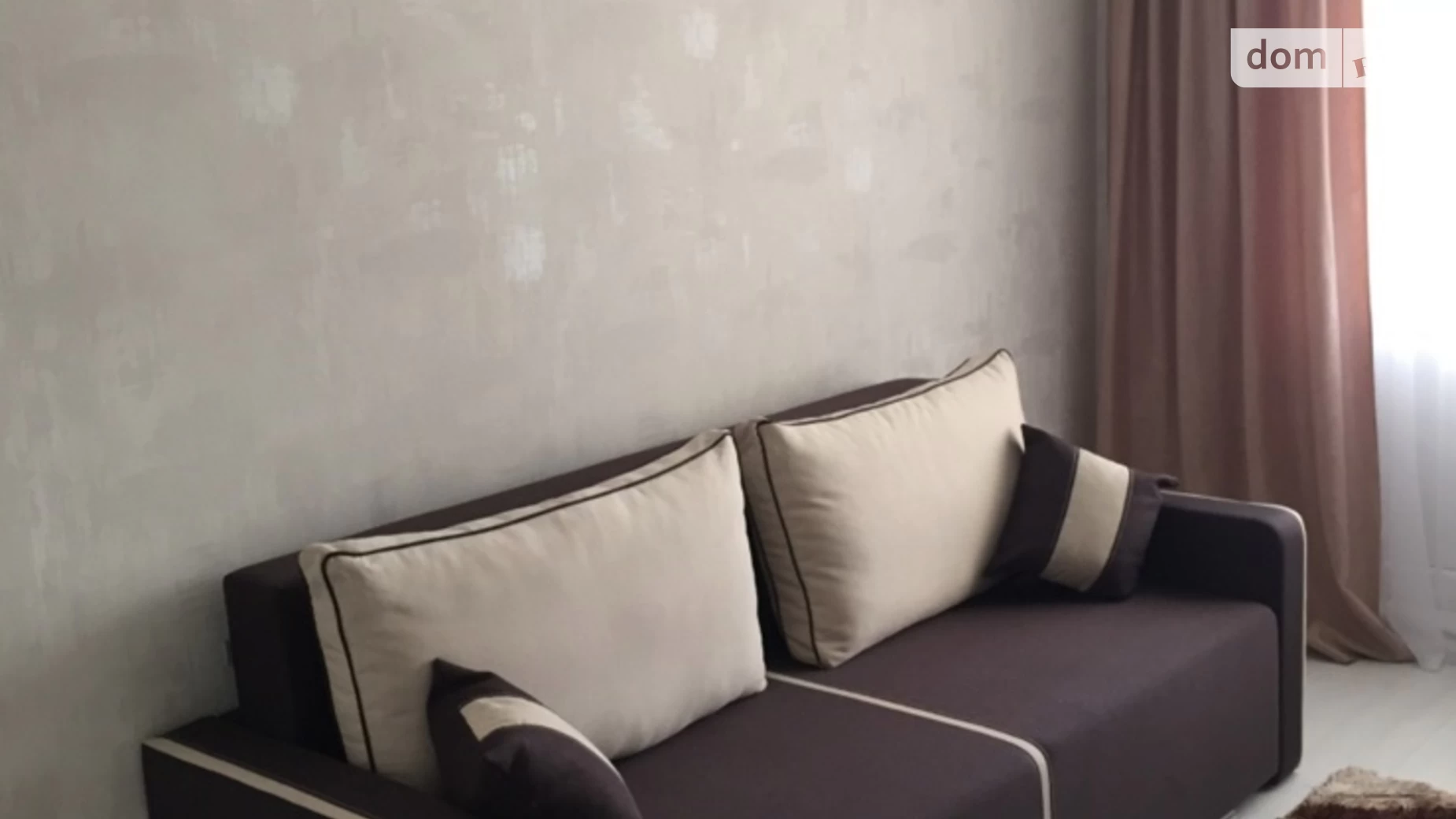 Продается 2-комнатная квартира 52 кв. м в Мукачеве, ул. Росвиговская - фото 2