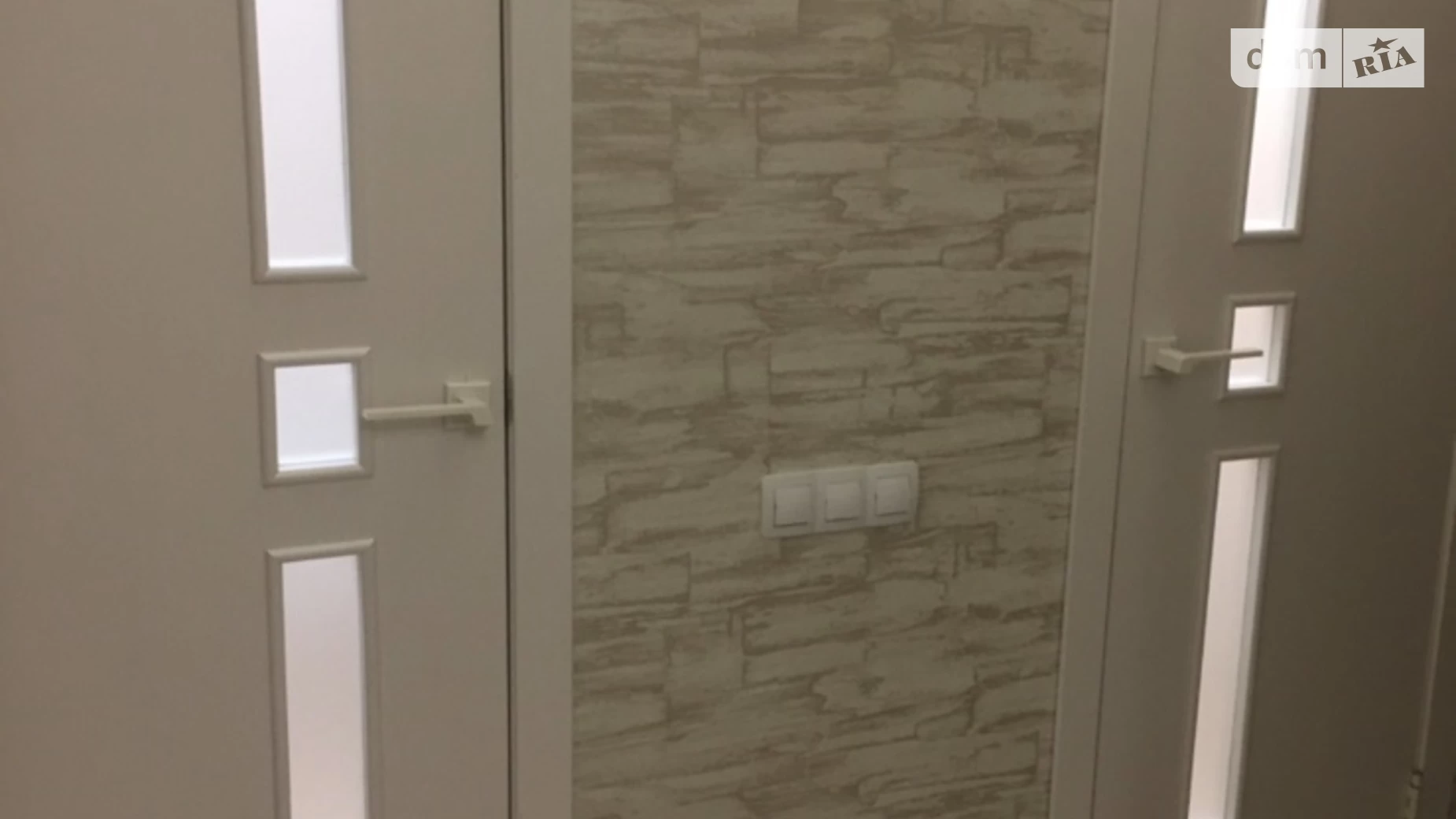 Продается 2-комнатная квартира 52 кв. м в Мукачеве, ул. Росвиговская - фото 5