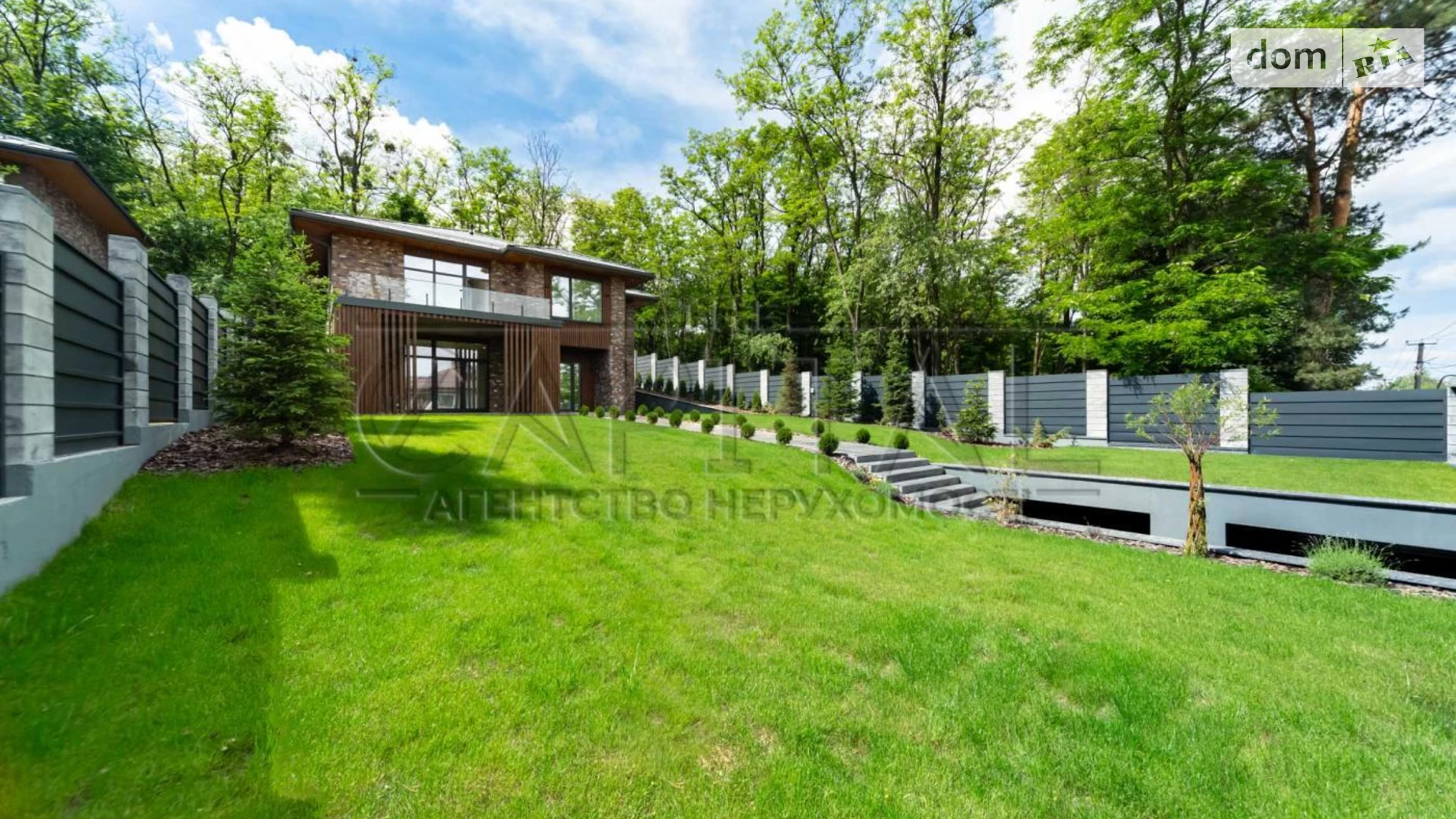 Продается дом на 2 этажа 230 кв. м с подвалом, цена: 610000 $ - фото 3
