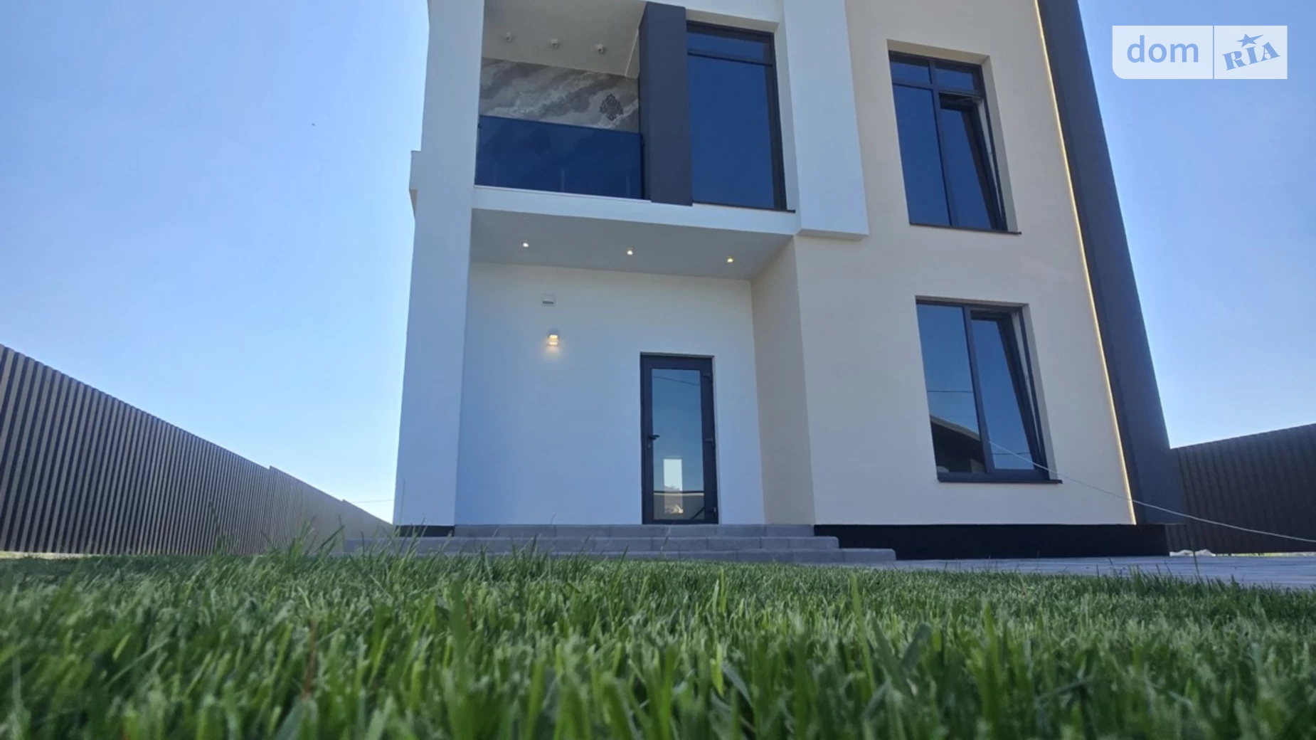 Продается дом на 2 этажа 145 кв. м с беседкой, цена: 125000 $ - фото 3