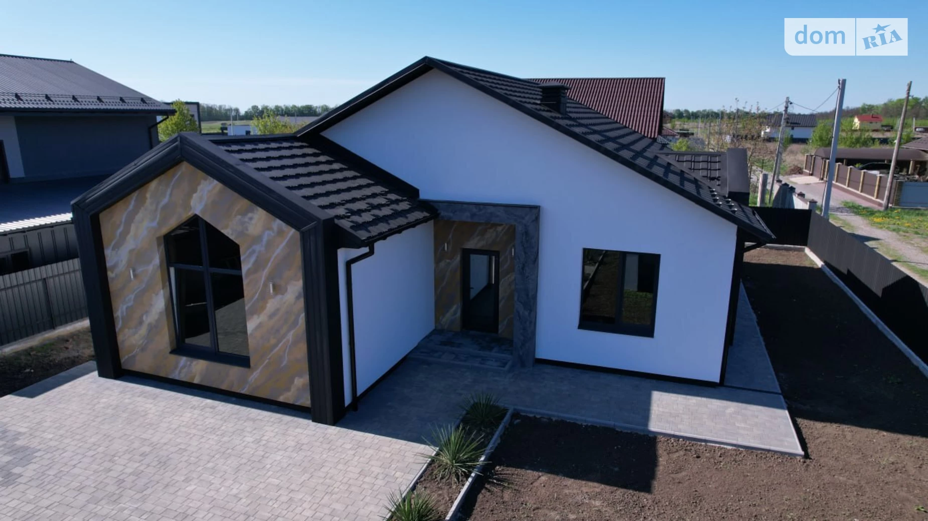 Продается одноэтажный дом 125 кв. м с балконом, цена: 120000 $ - фото 2