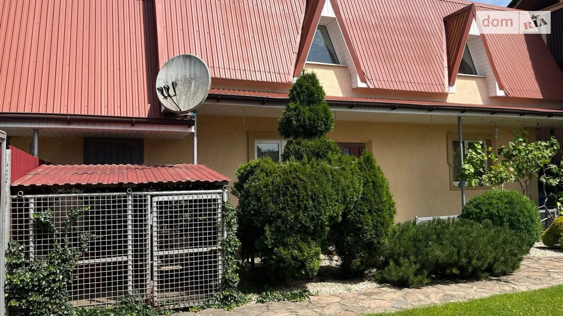 Продается дом на 3 этажа 228 кв. м с мебелью, цена: 180000 $ - фото 2