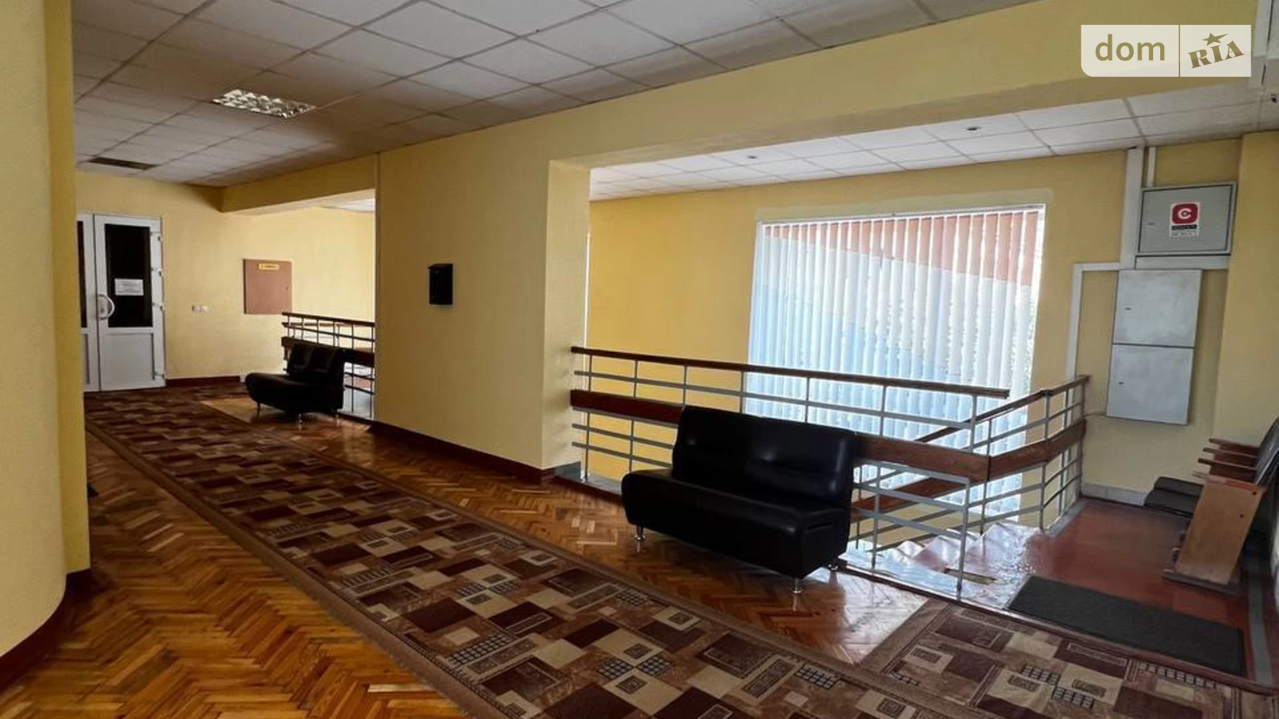 Сдается в аренду офис 19.8 кв. м в бизнес-центре, цена: 2772 грн - фото 5