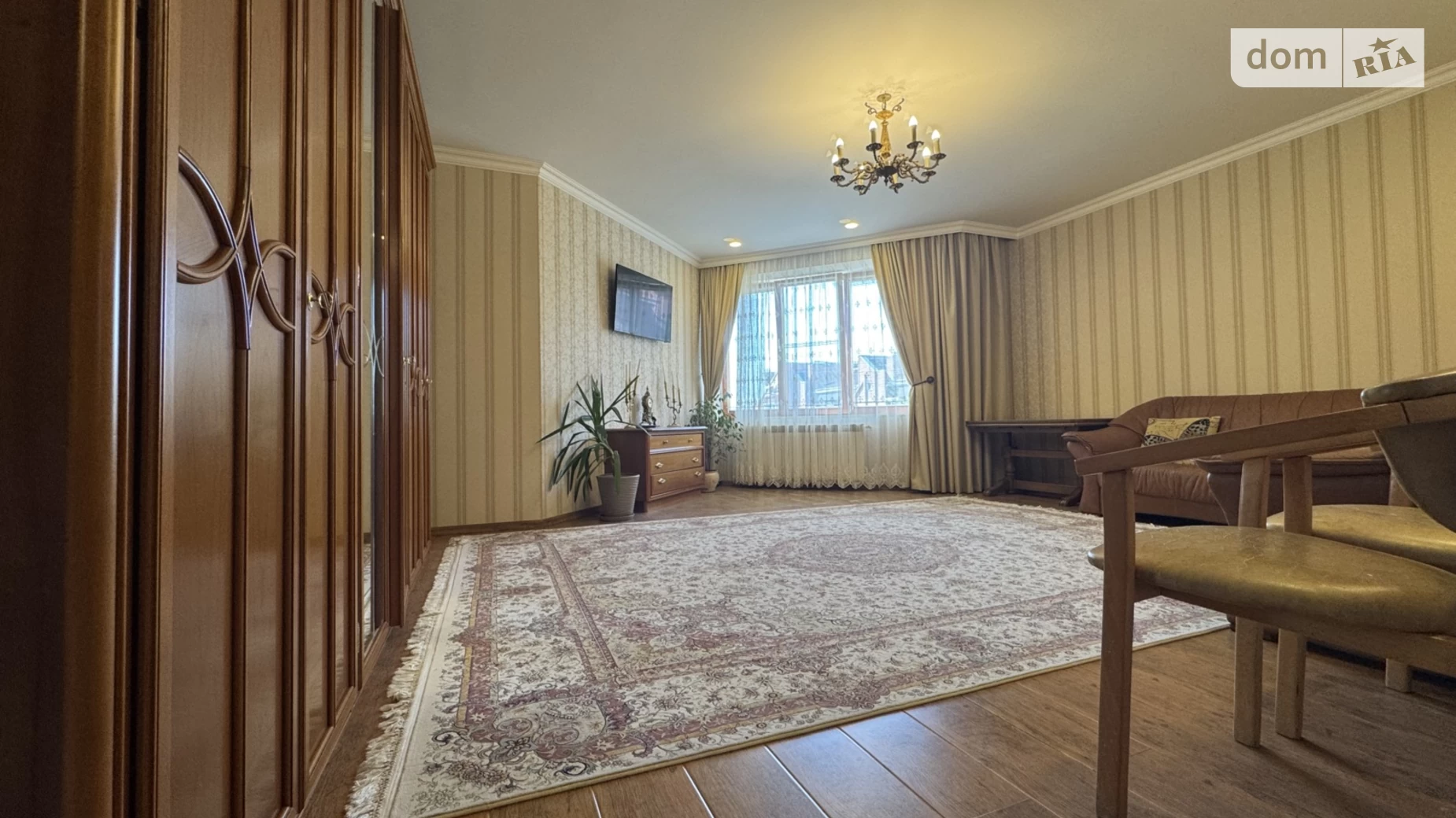3-комнатная квартира 86 кв. м в Тернополе, ул. Липовая - фото 2