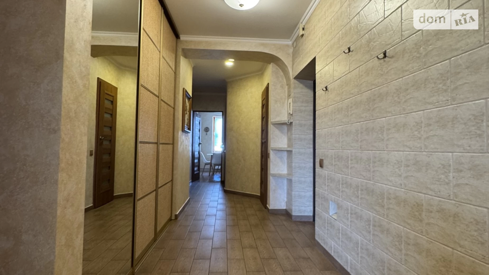 3-комнатная квартира 86 кв. м в Тернополе, ул. Липовая - фото 5