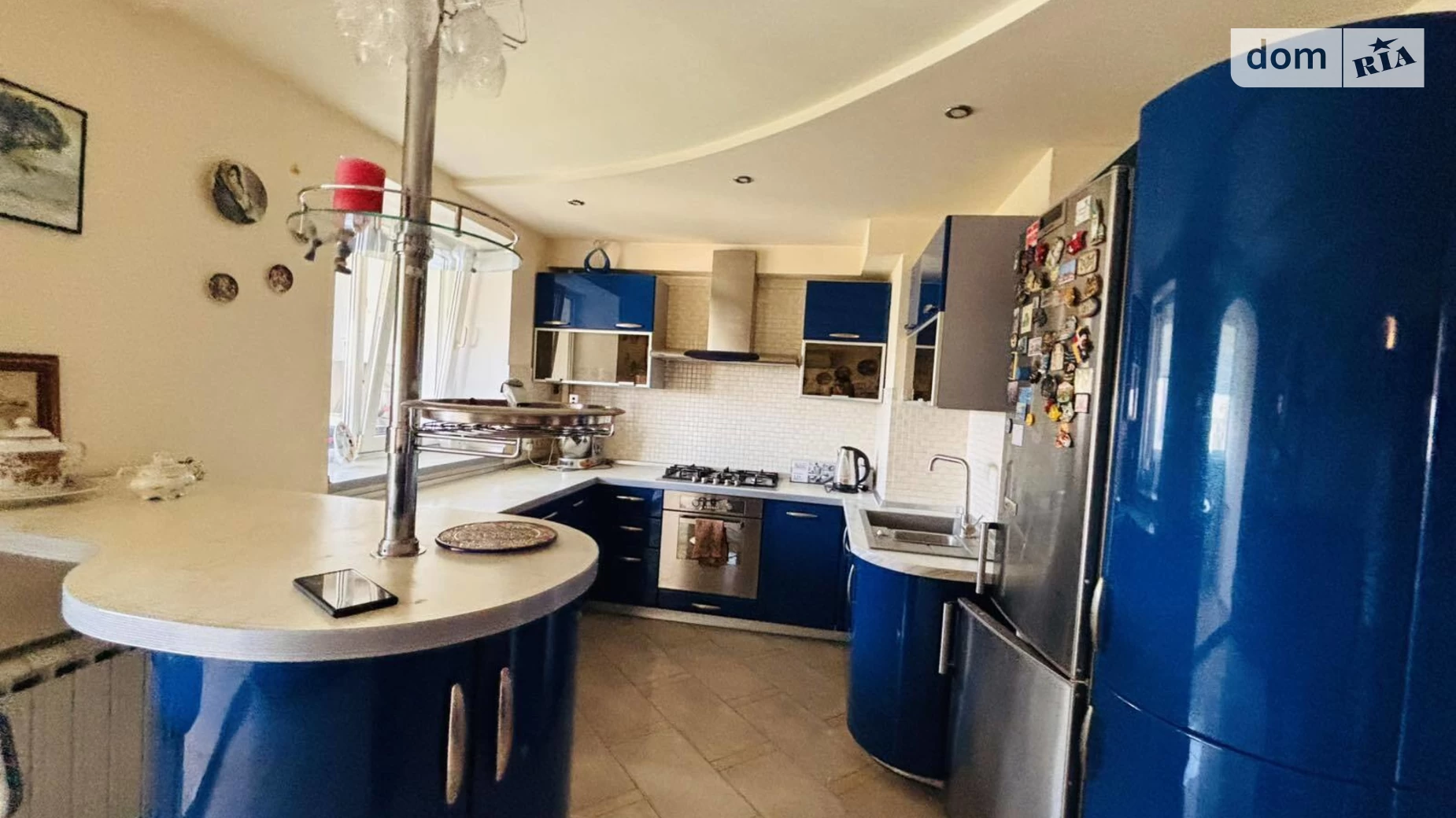 Продается 3-комнатная квартира 132 кв. м в Одессе, ул. Косвенная, 78А - фото 2