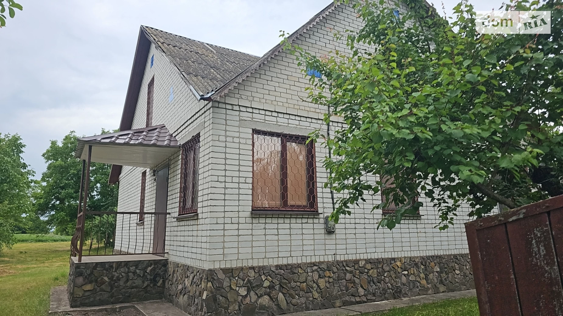 Продается дом на 2 этажа 103 кв. м с подвалом, цена: 46000 $ - фото 2
