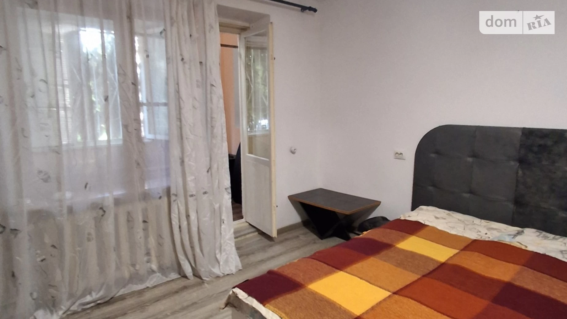 Продается 1-комнатная квартира 40 кв. м в Ивано-Франковске, ул. Химиков, 17 - фото 2
