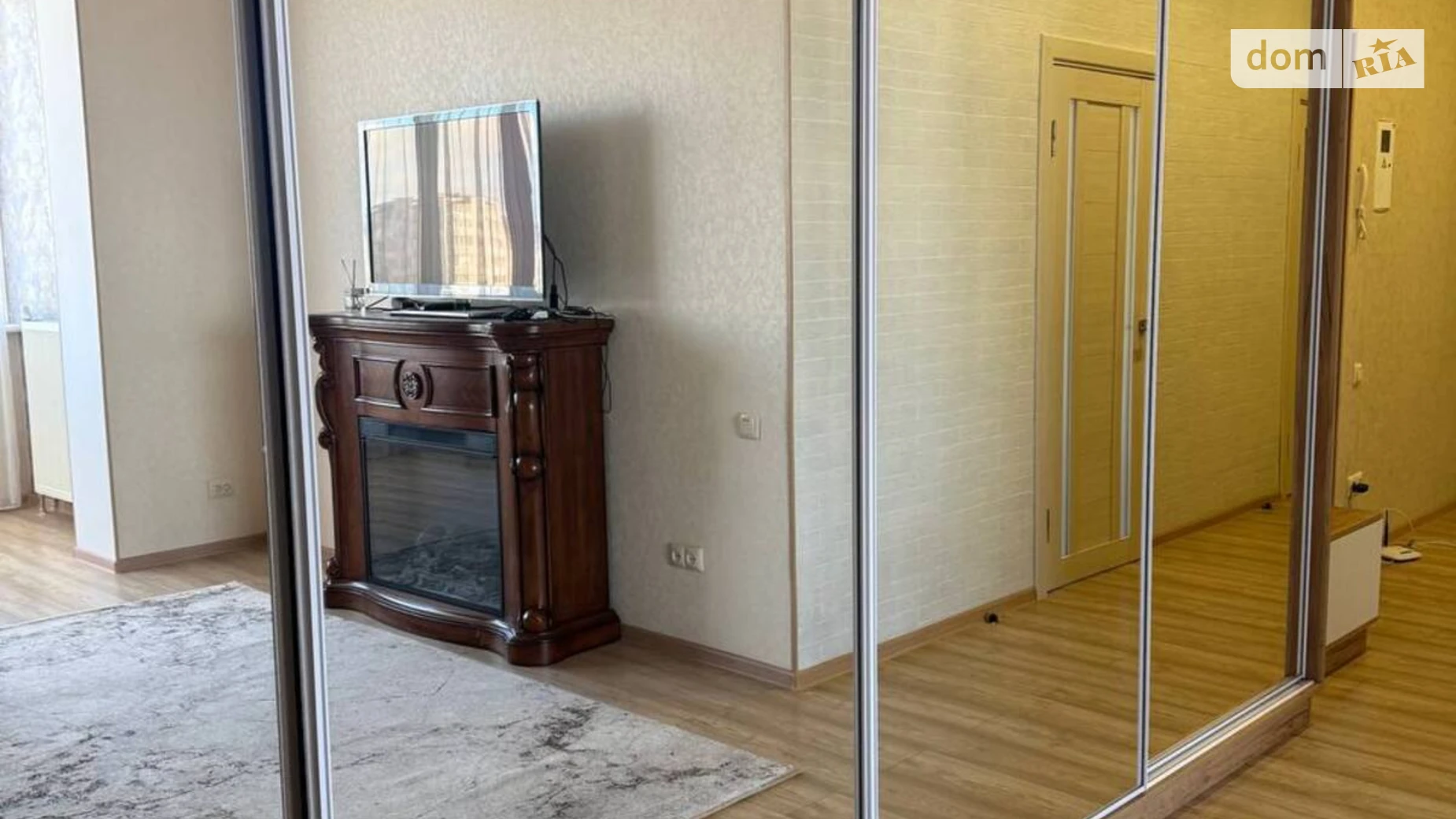 Продается 2-комнатная квартира 75.3 кв. м в Хмельницком, ул. Заречанская, 3/2Б - фото 2