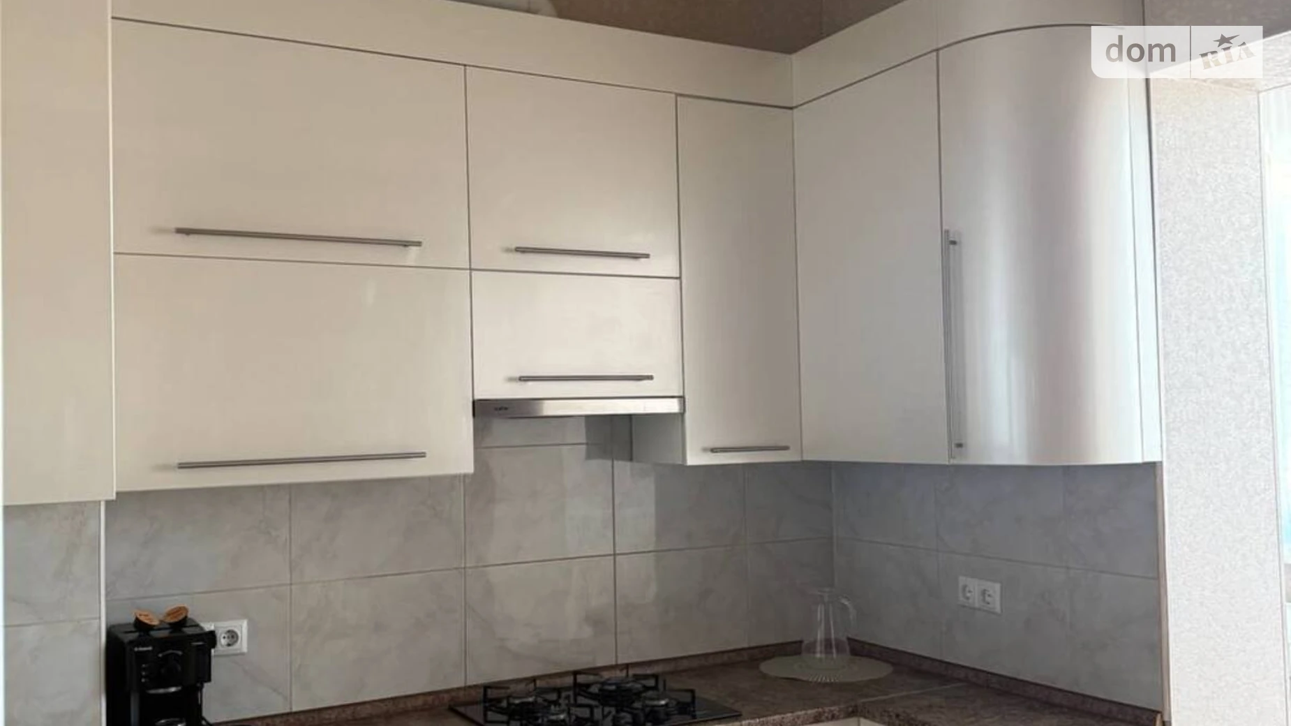 Продается 2-комнатная квартира 75.3 кв. м в Хмельницком, ул. Заречанская, 3/2Б - фото 3