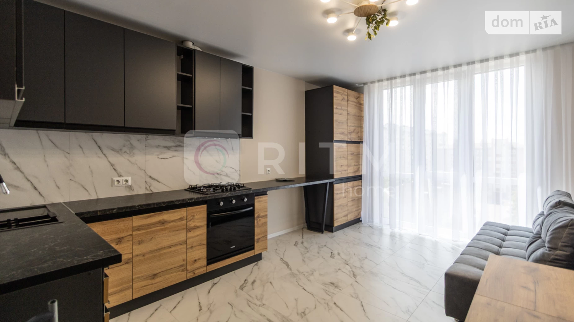 вул. Бандери Степана, 79Б Івано-Франківськ - фото 3