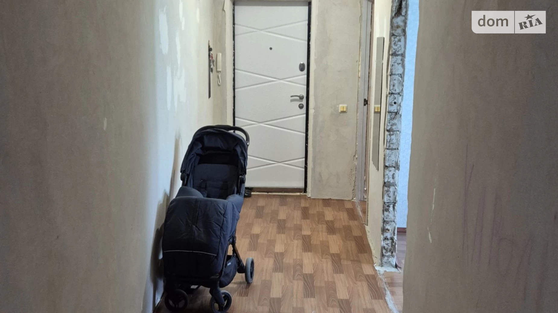 Продается 3-комнатная квартира 60 кв. м в Светловодске, ул. Конька, 27 - фото 5