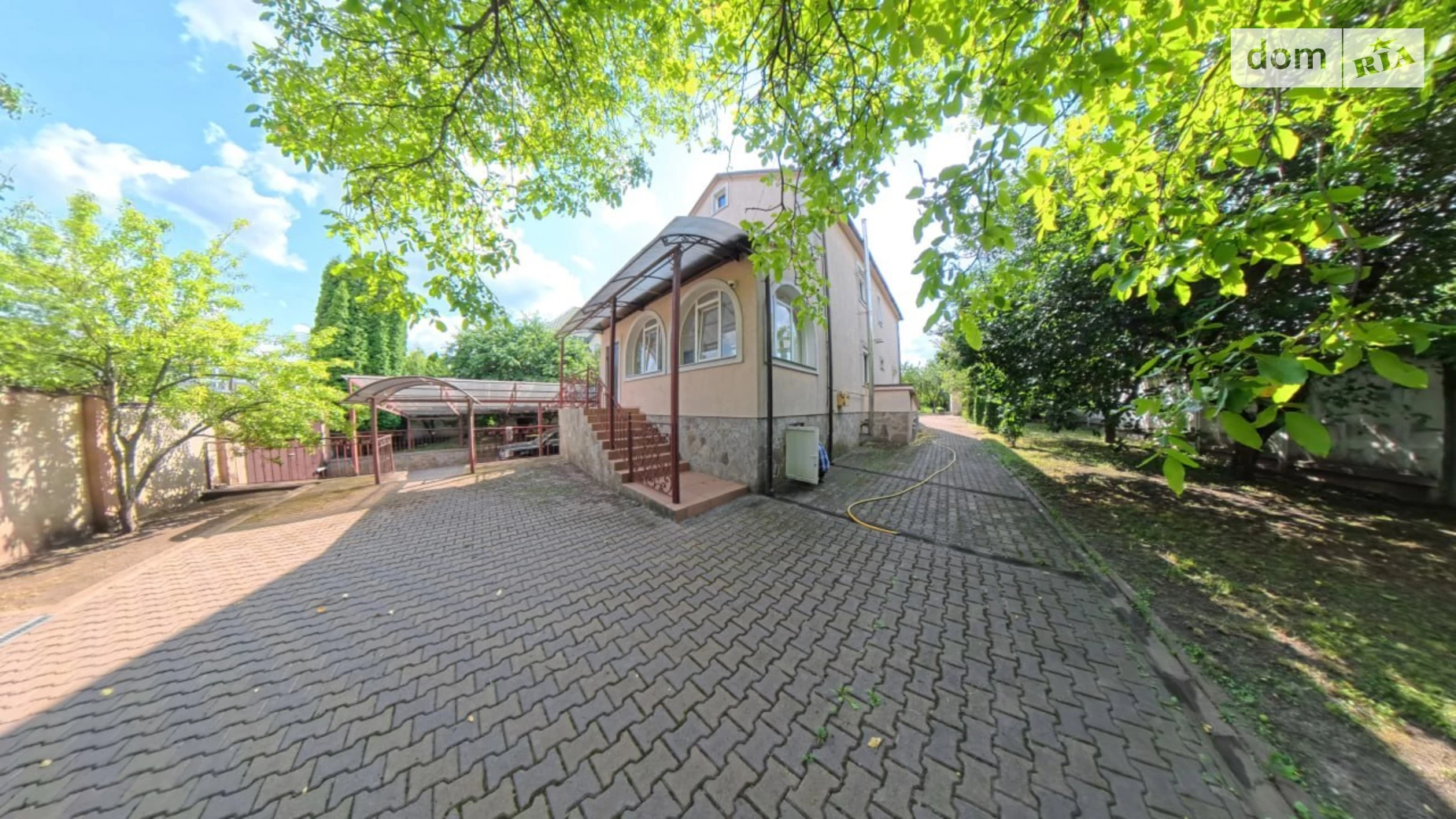 Продається будинок 2 поверховий 670 кв. м з гаражем, цена: 370000 $ - фото 2