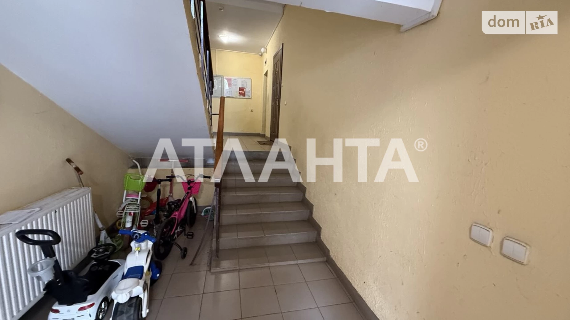 Продается 3-комнатная квартира 99.7 кв. м в Львове - фото 2