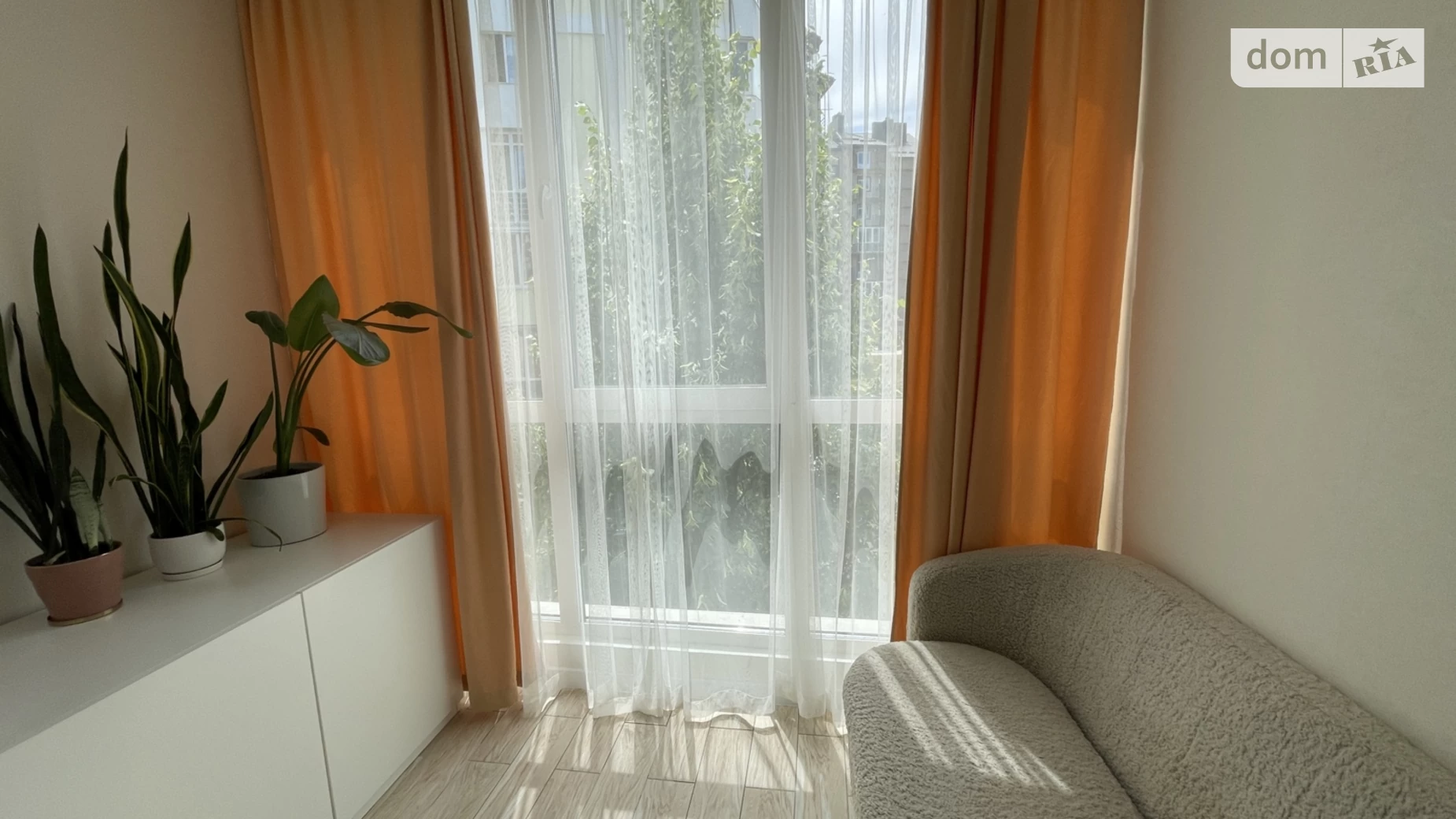 Продается 1-комнатная квартира 39 кв. м в Ирпене, ул. Мечникова - фото 2